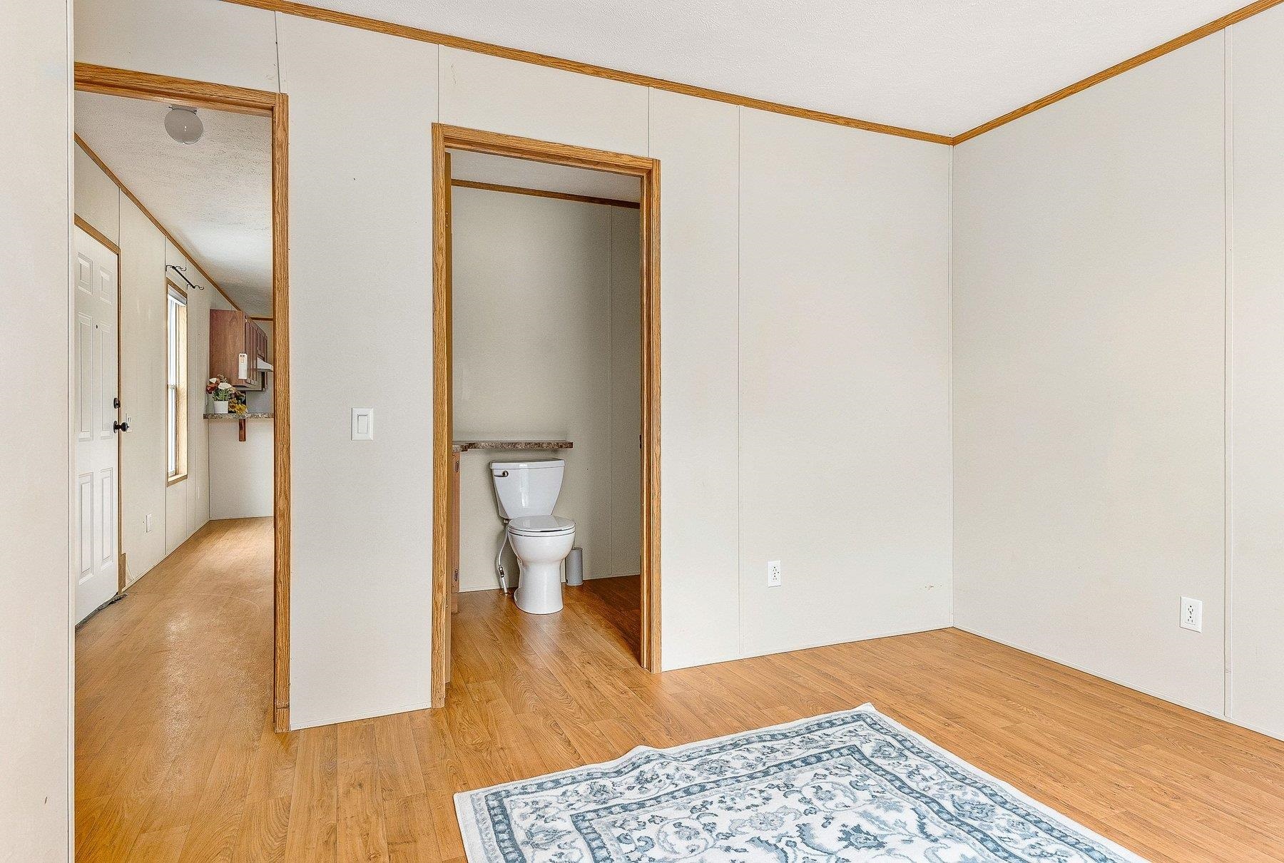 58 Shaw Dr, Rochester, NH 03868