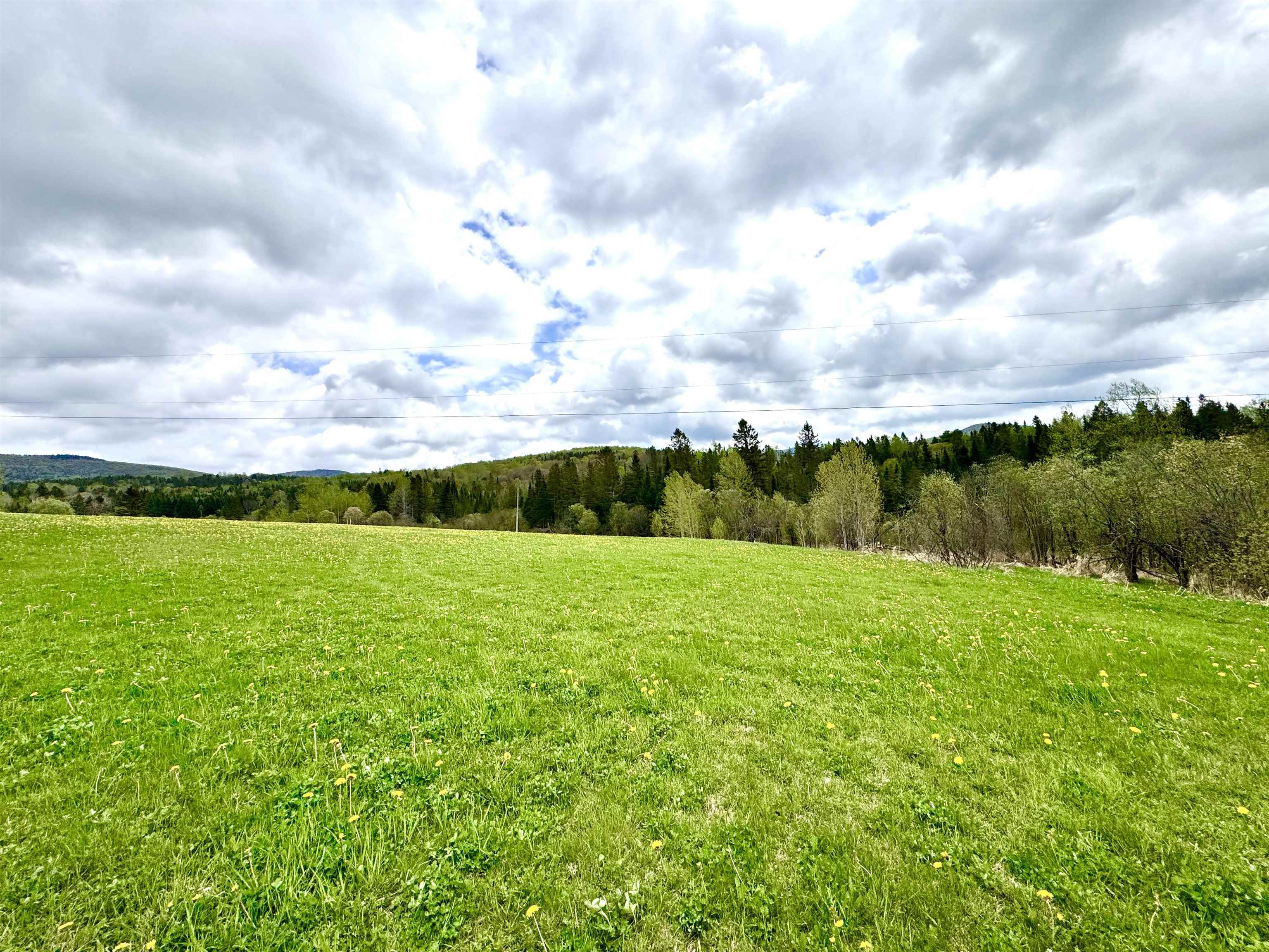 241-18 Golf Links Rd, Colebrook, NH 03576