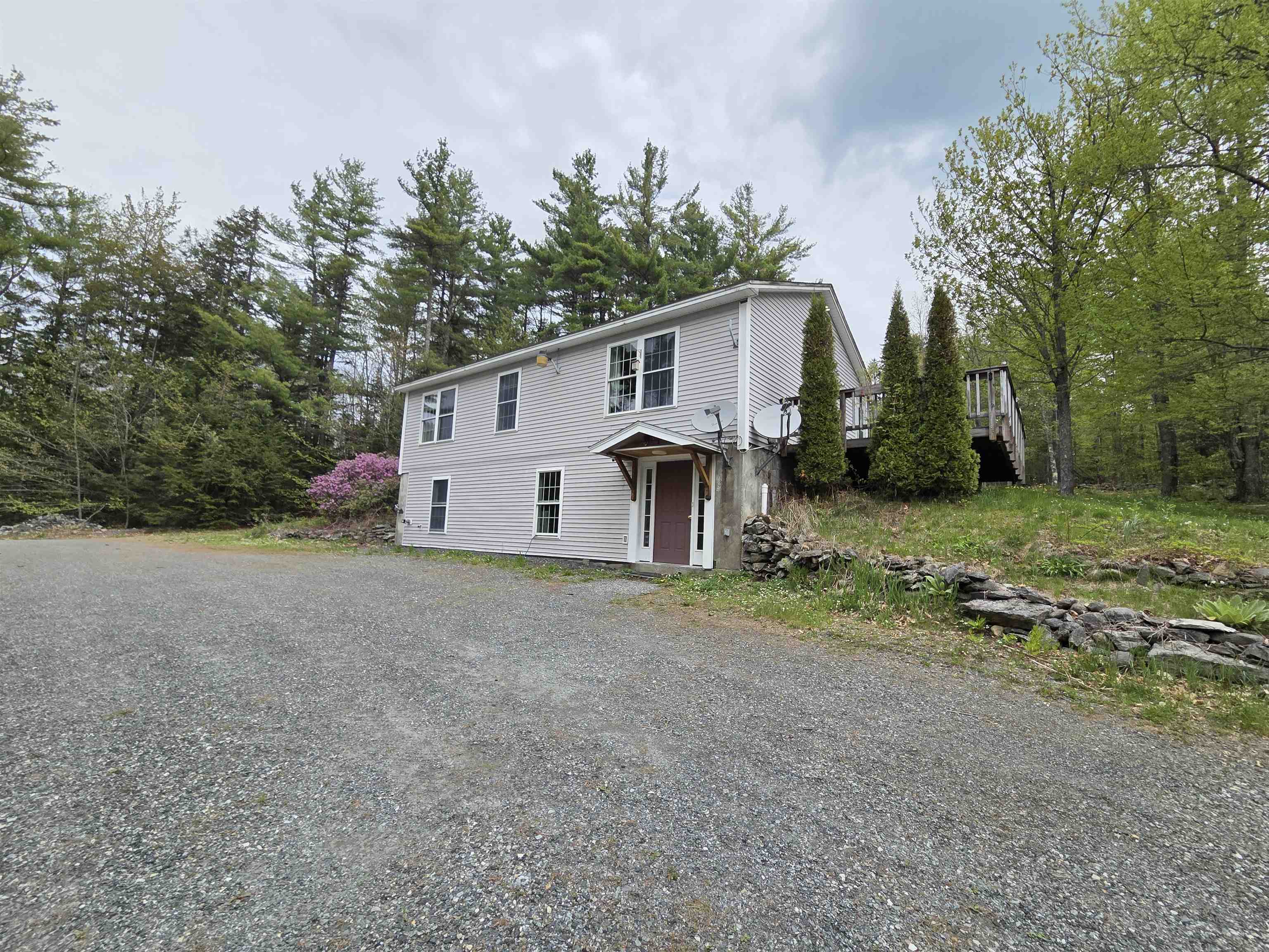 317 Potato Rd, Enfield, NH 03748