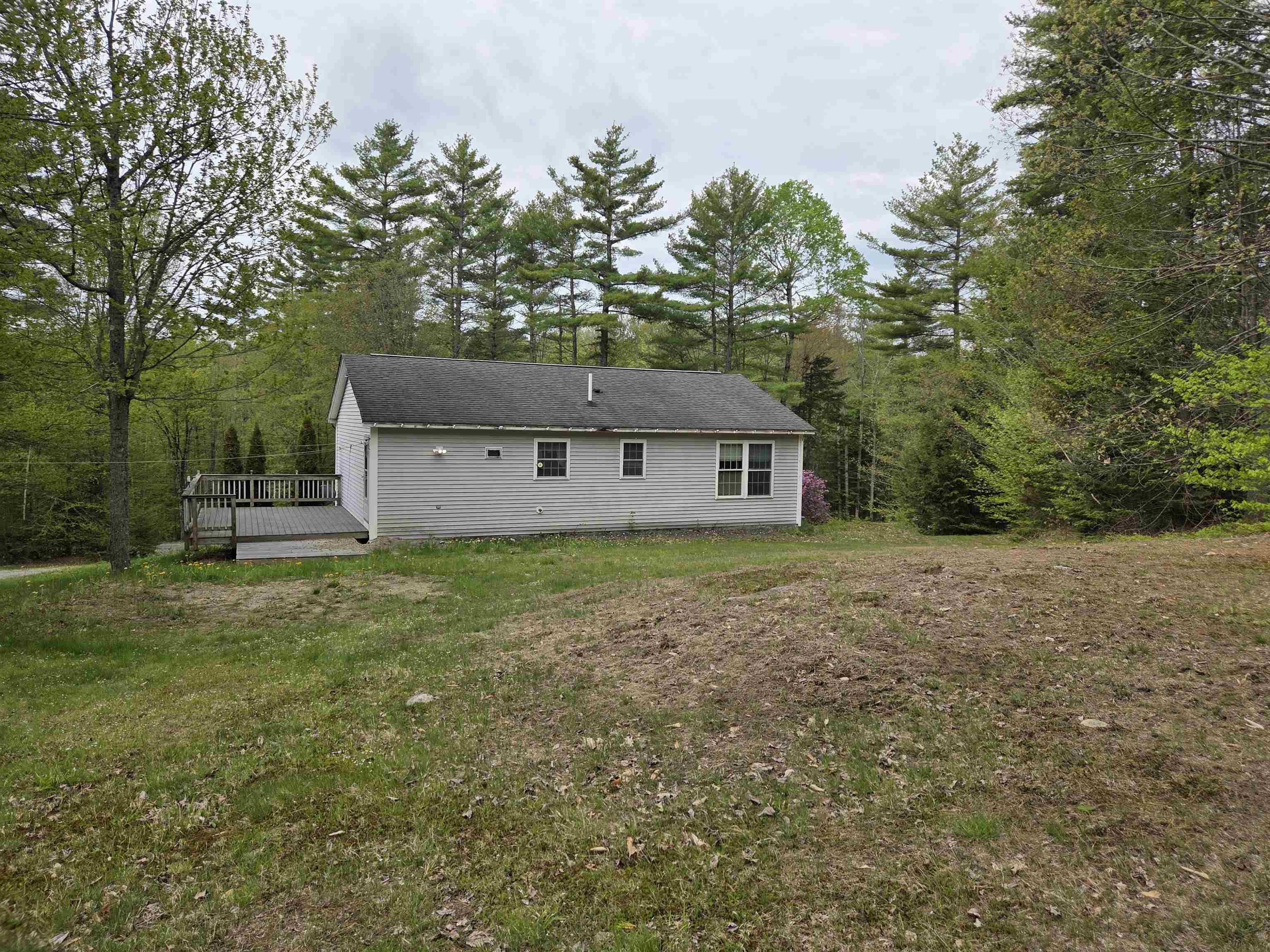 317 Potato Rd, Enfield, NH 03748