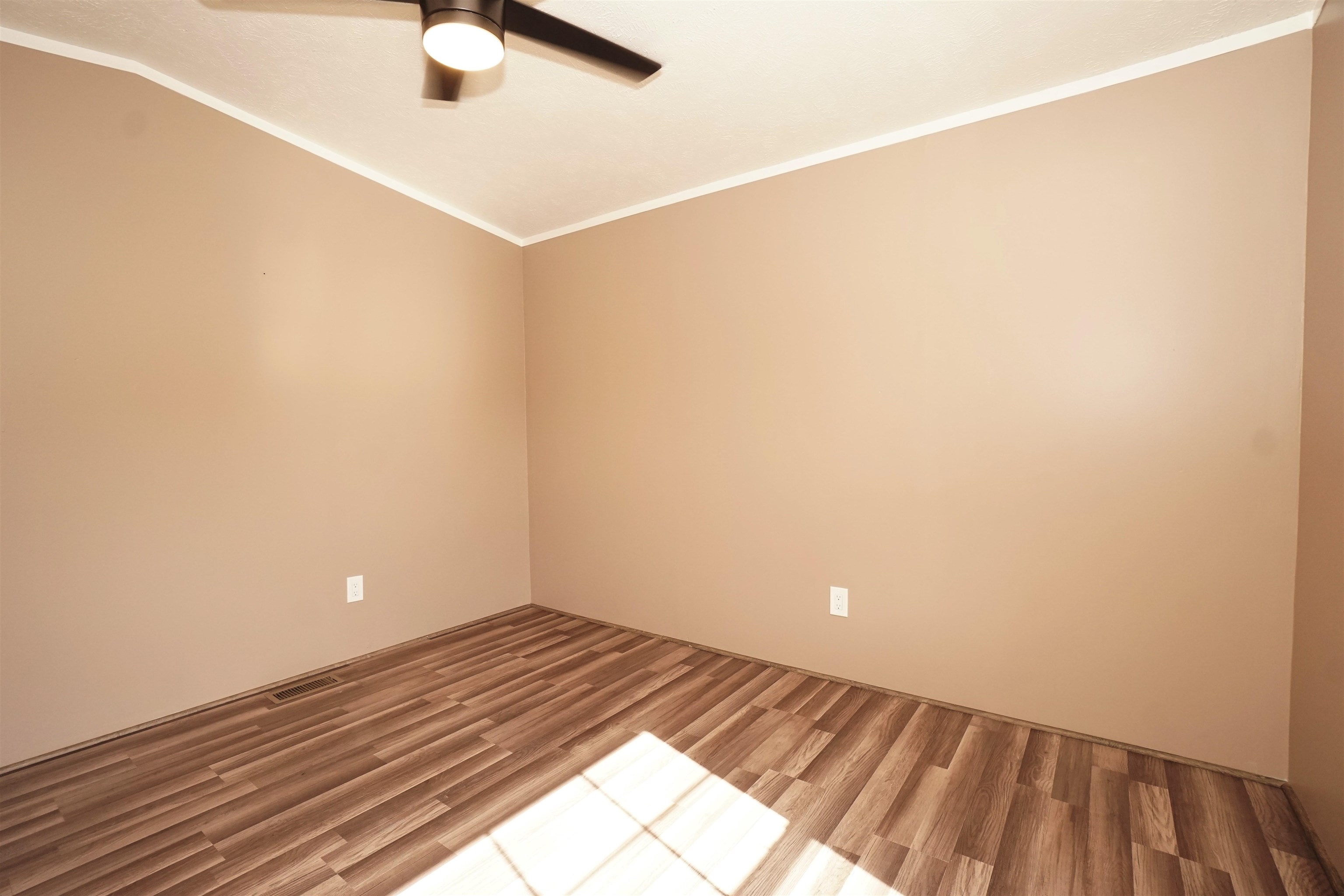 34 Policy Ln #34, Salem, NH 03079