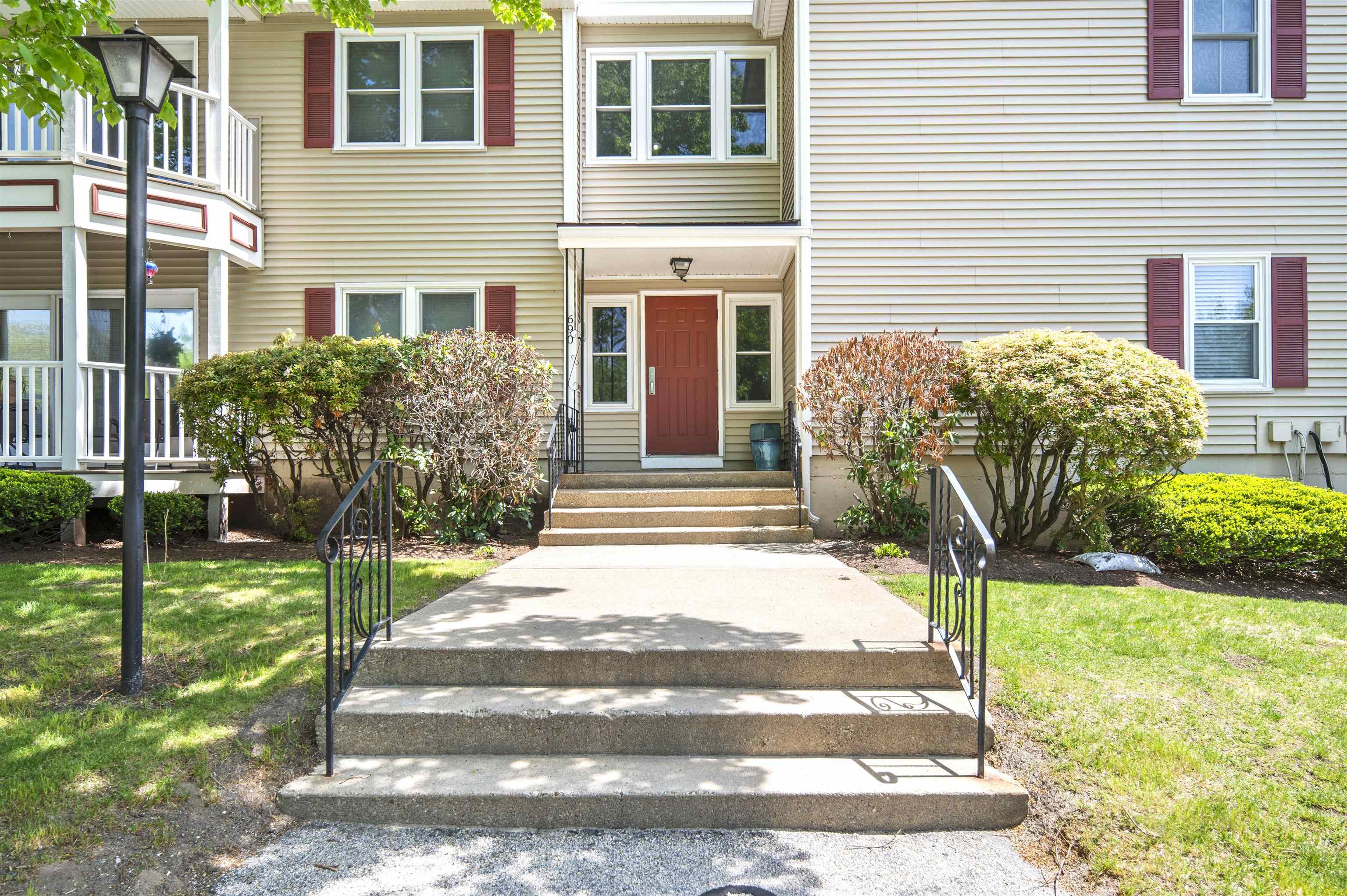 690 S Porter St #31, Manchester, NH 03103
