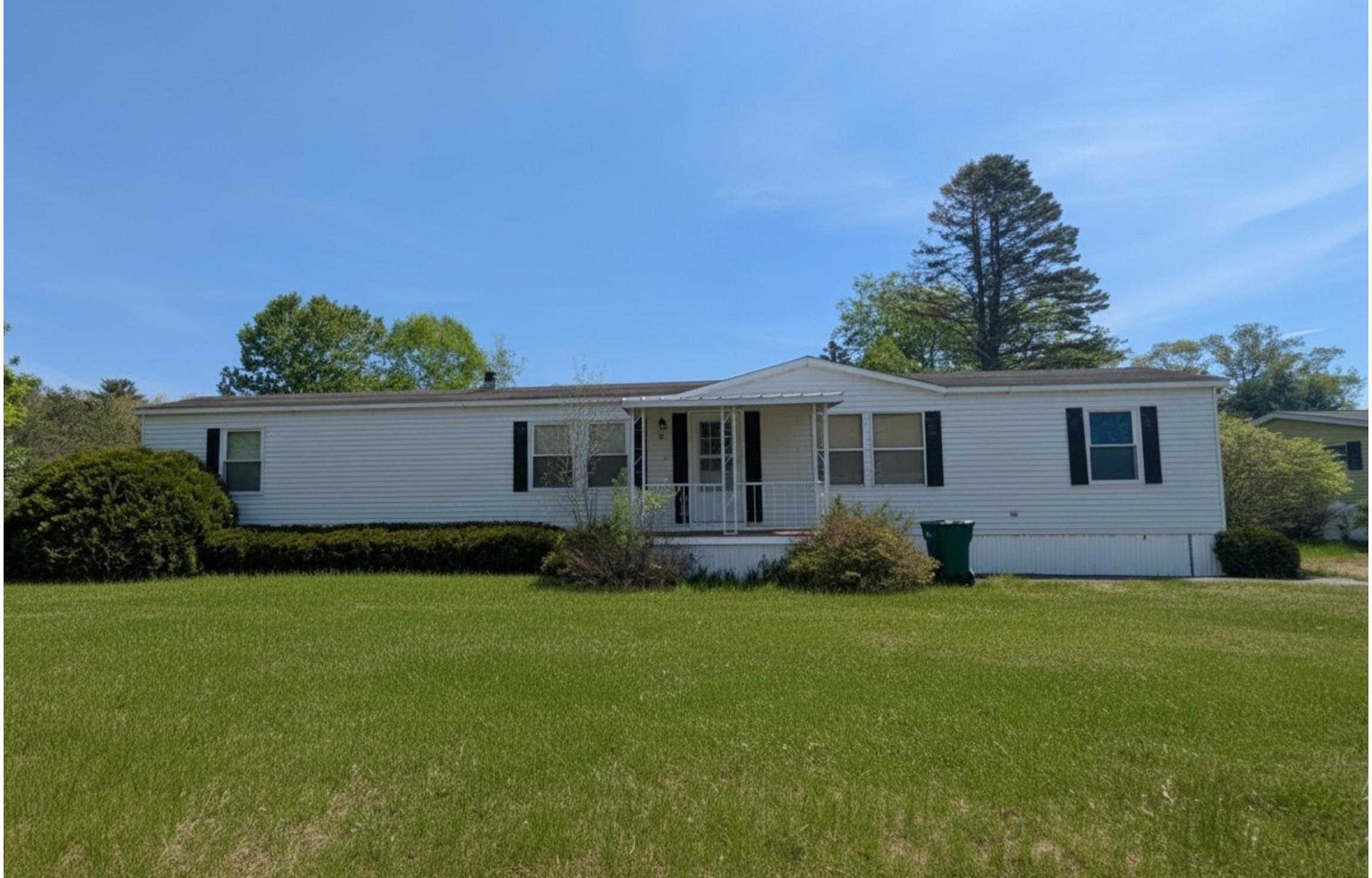 32 Skyline Dr, Rochester, NH 03867