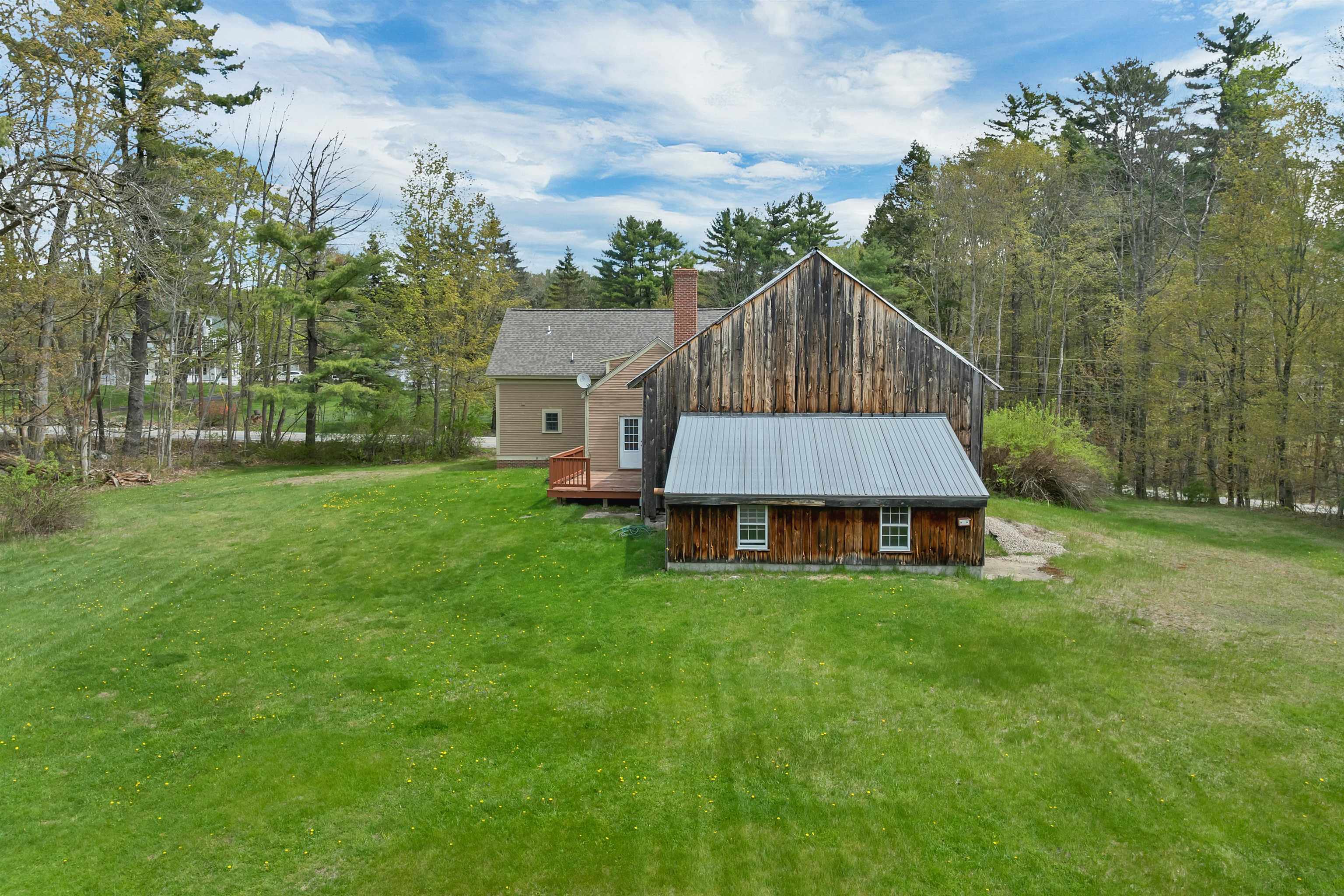 239 Wentworth Rd, Brookfield, NH 03872