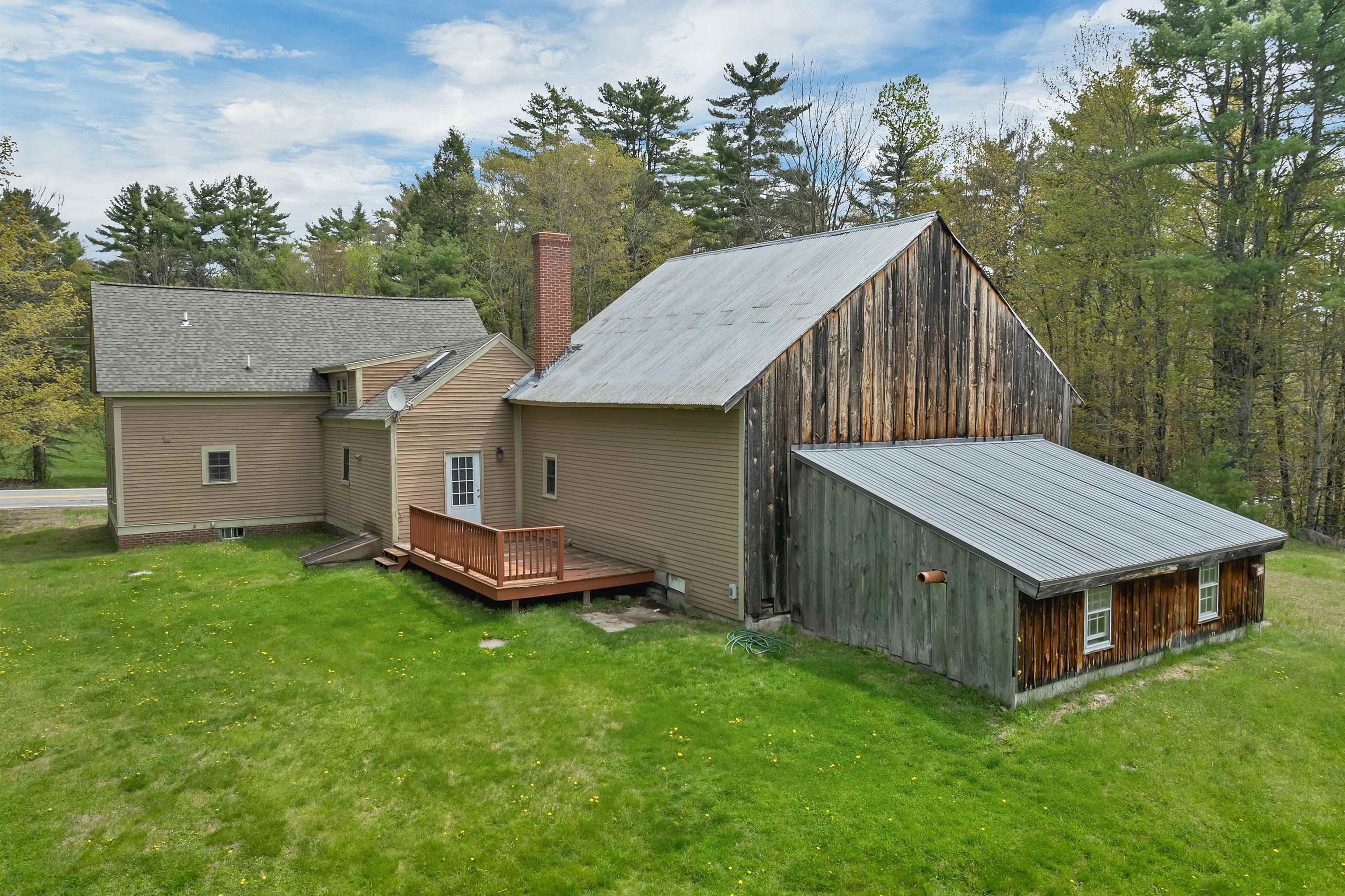 239 Wentworth Rd, Brookfield, NH 03872