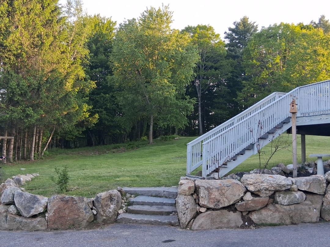 120 South Rd, Deerfield, NH 03037
