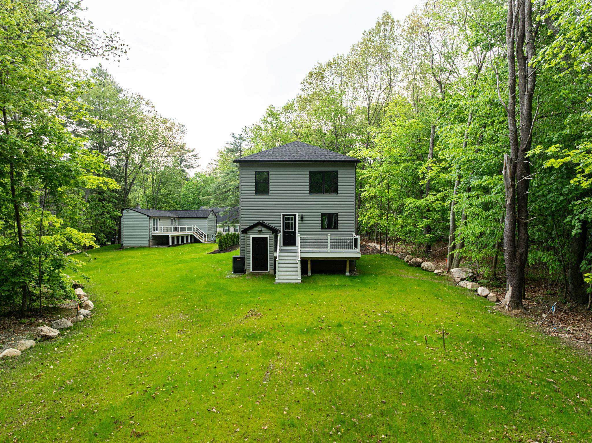 9 Trues Pw, Sandown, NH 03873