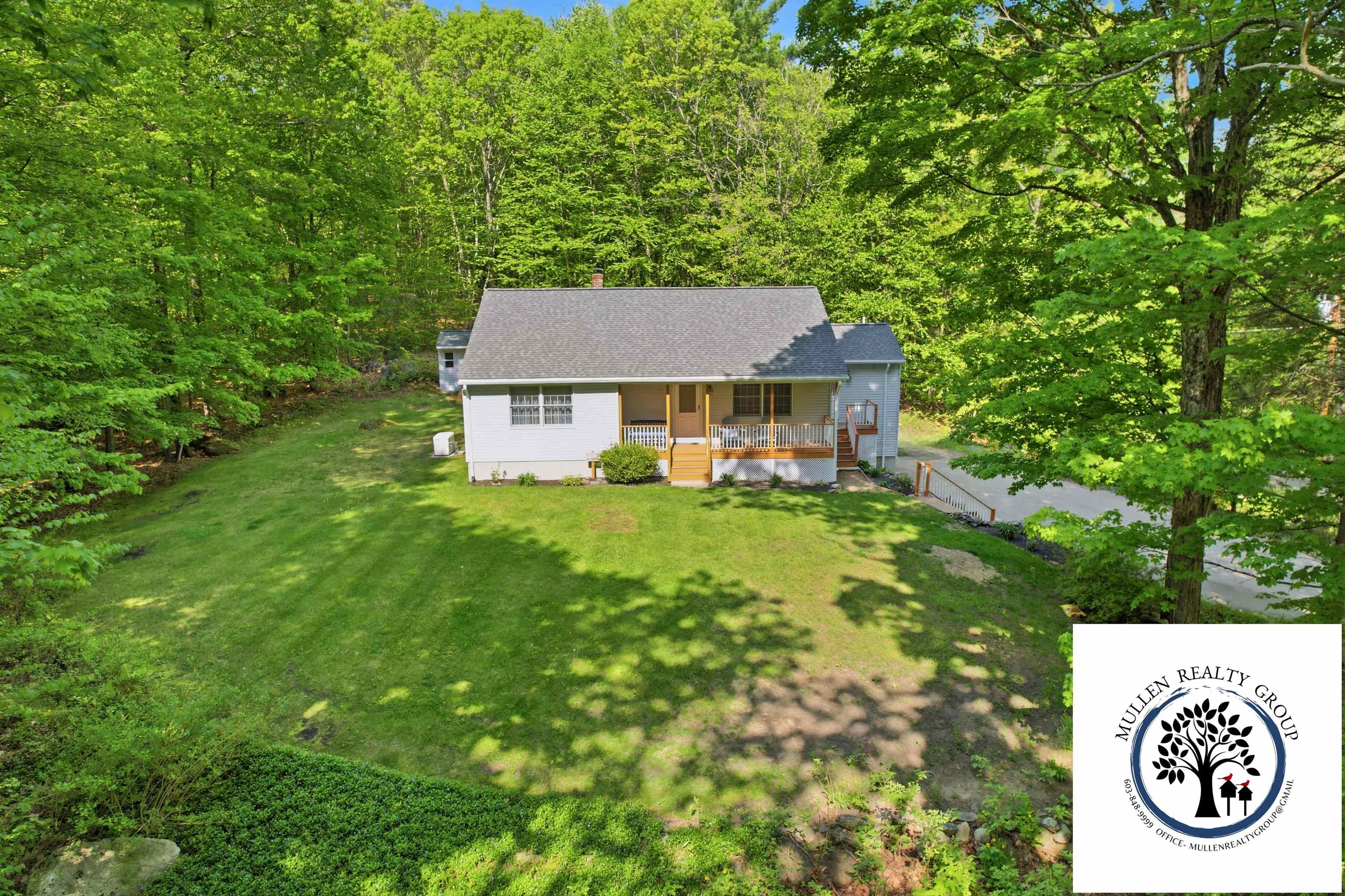 83 Hampstead Rd, Sandown, NH 03873