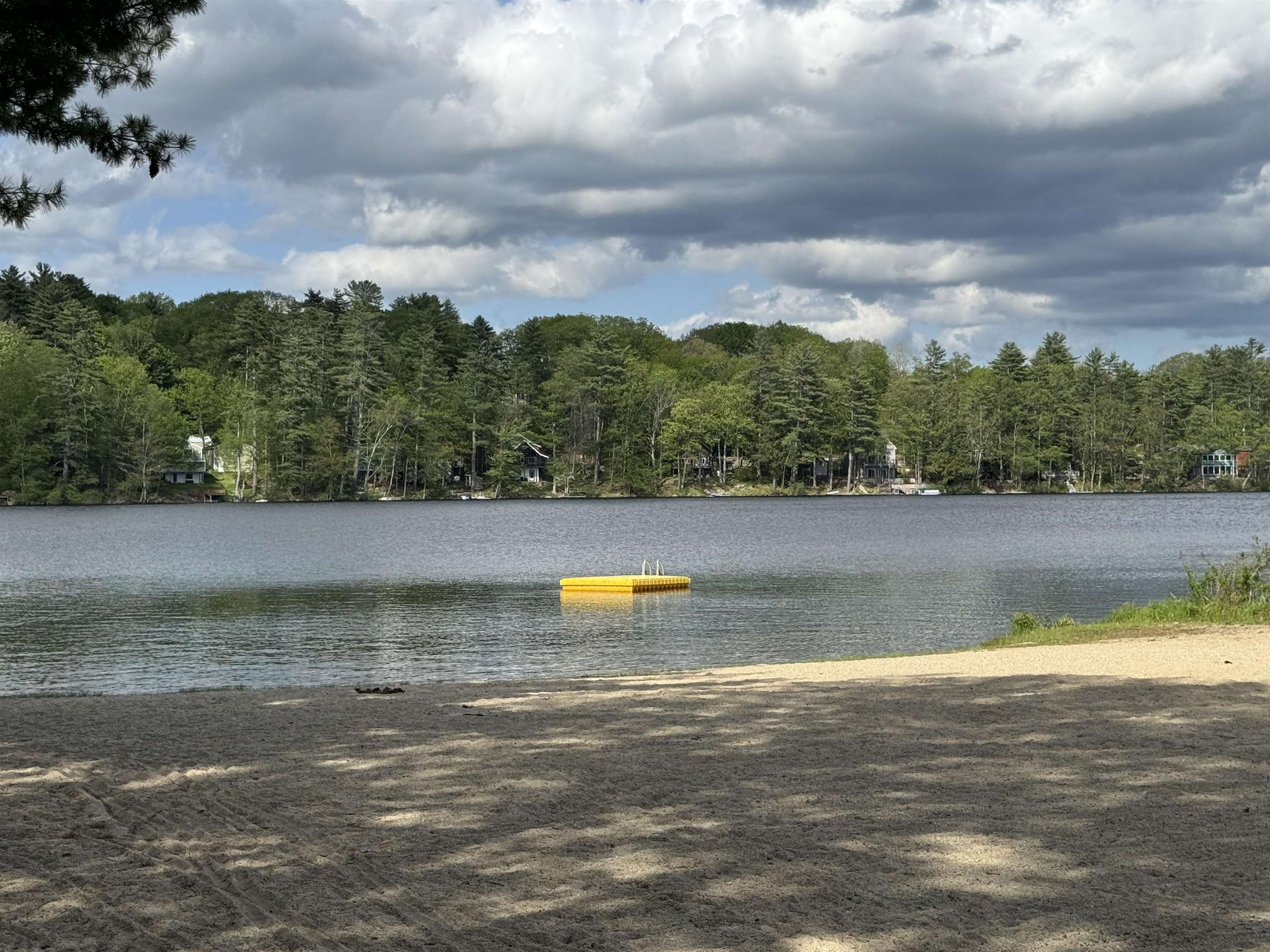 Moccasin Trl, Hillsborough, NH 03244