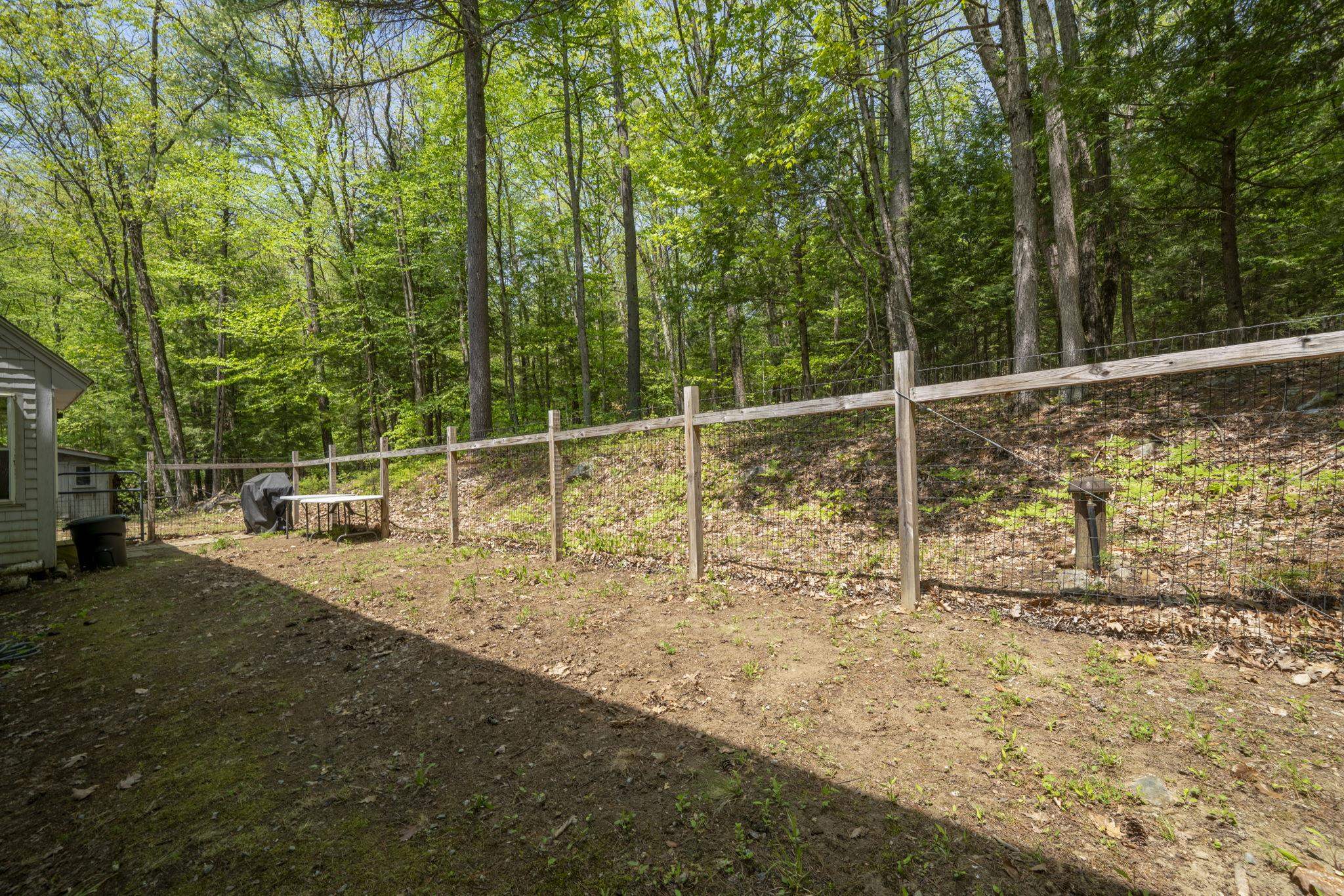 48 Queen St, Boscawen, NH 03303