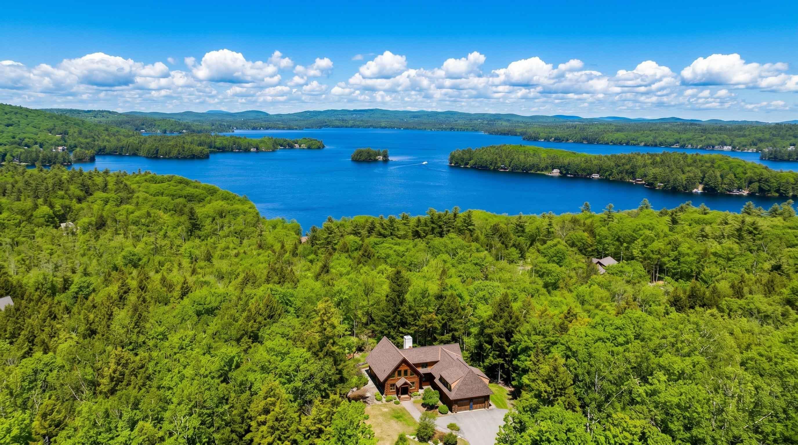 104 Waterlot Rd, Sunapee, NH 03782