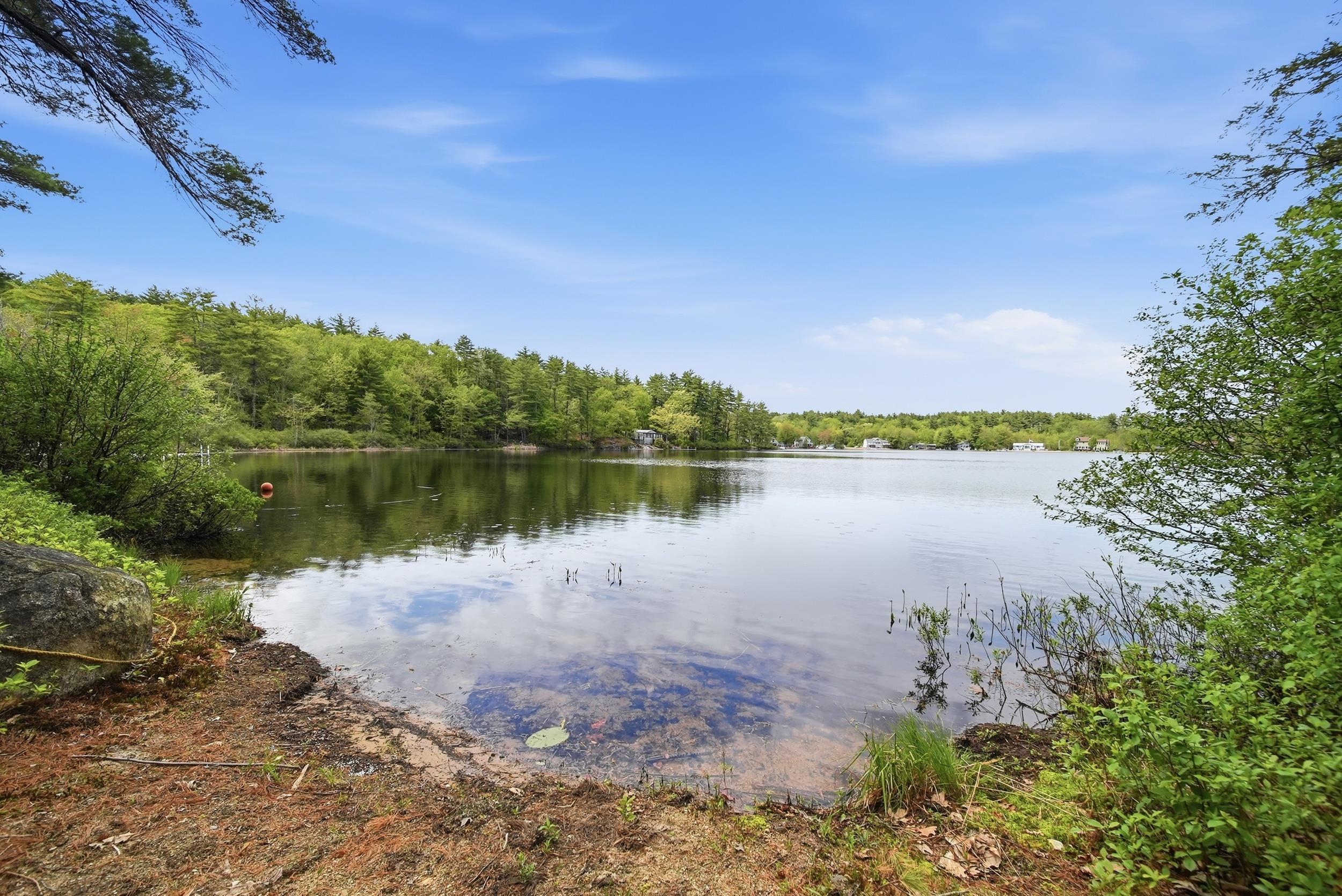 4 Clark Island Rd, Amherst, NH 03031
