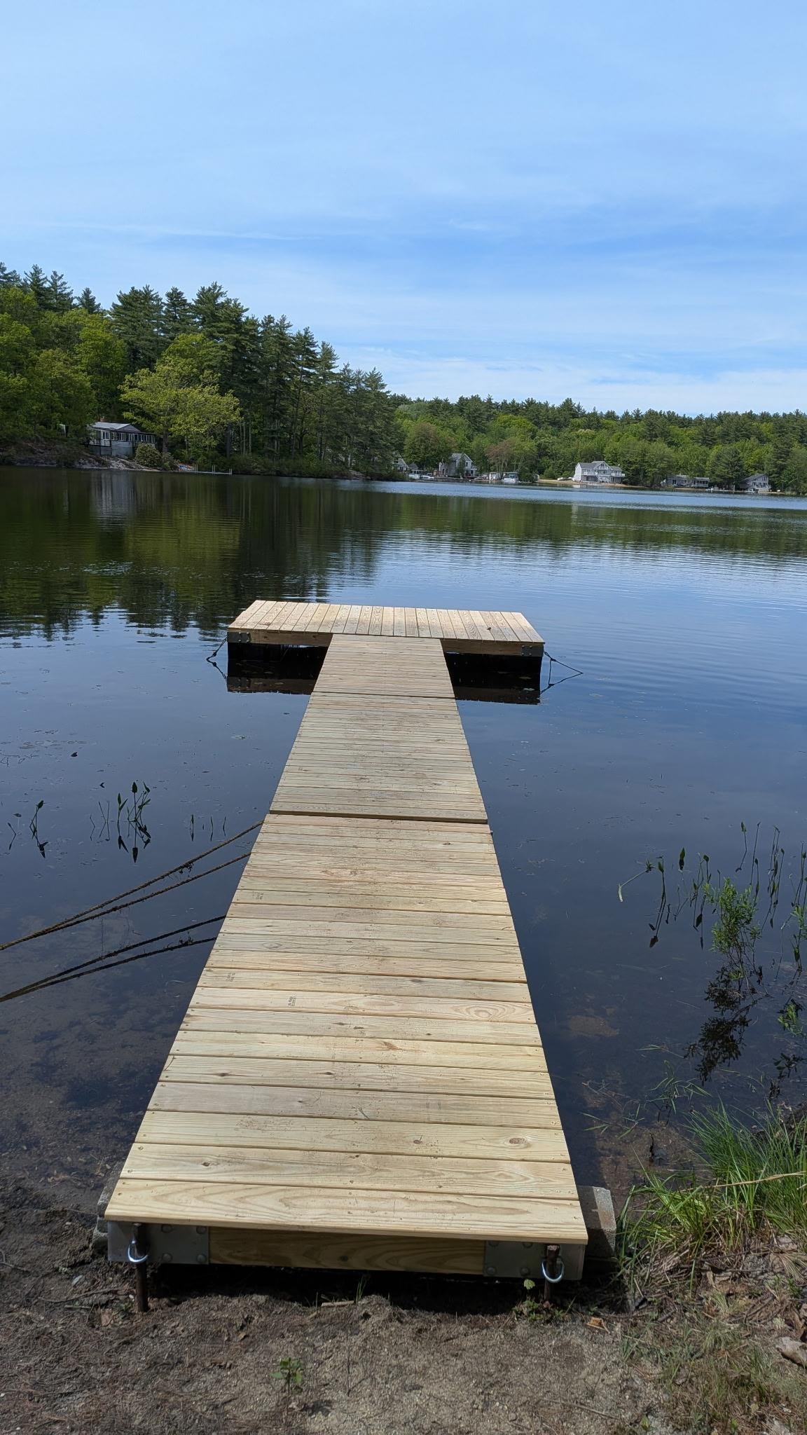 4 Clark Island Rd, Amherst, NH 03031