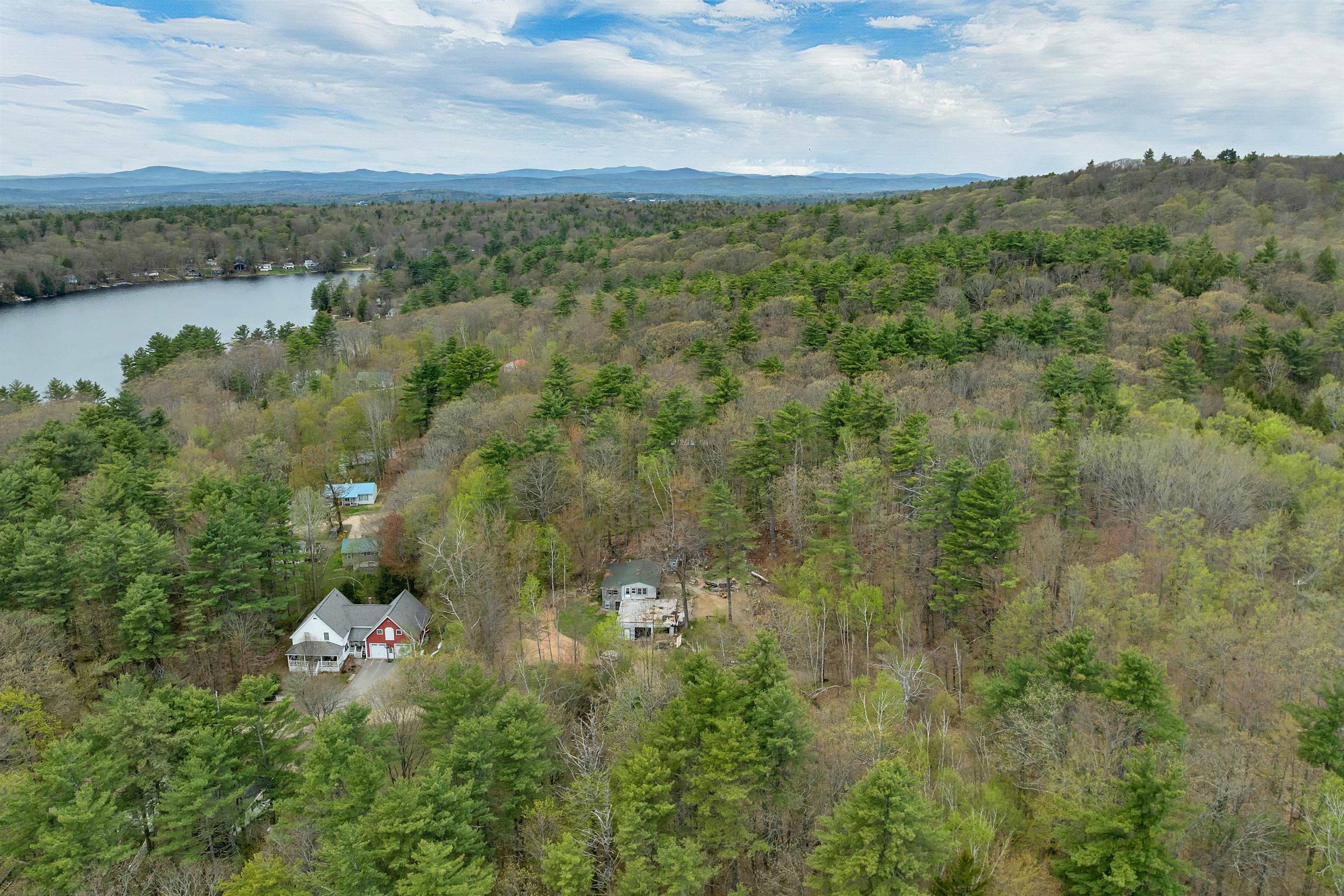 21 Grape Ave, Gilmanton, NH 03237