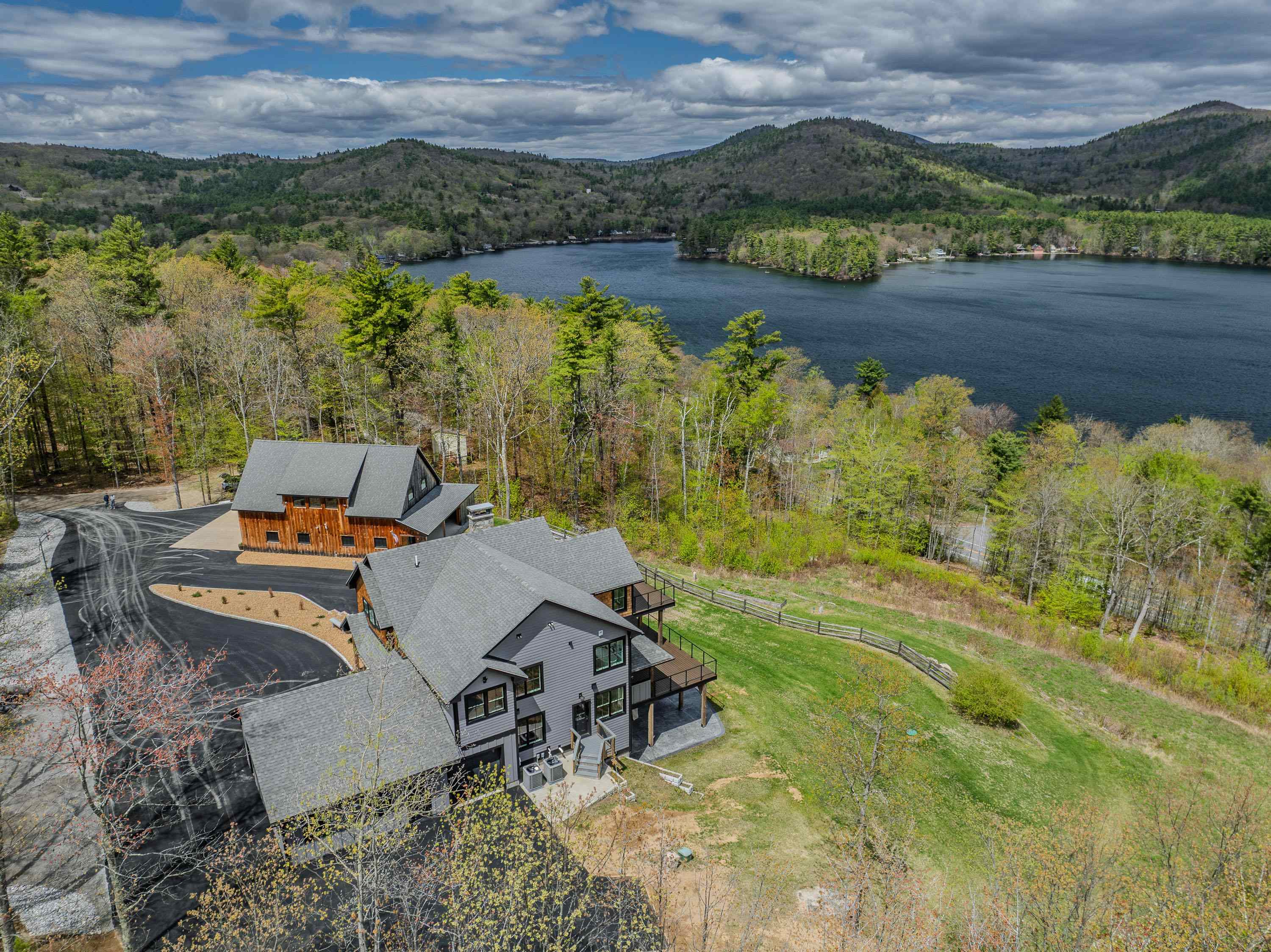 85 Shepard Hill Rd, Holderness, NH 03245