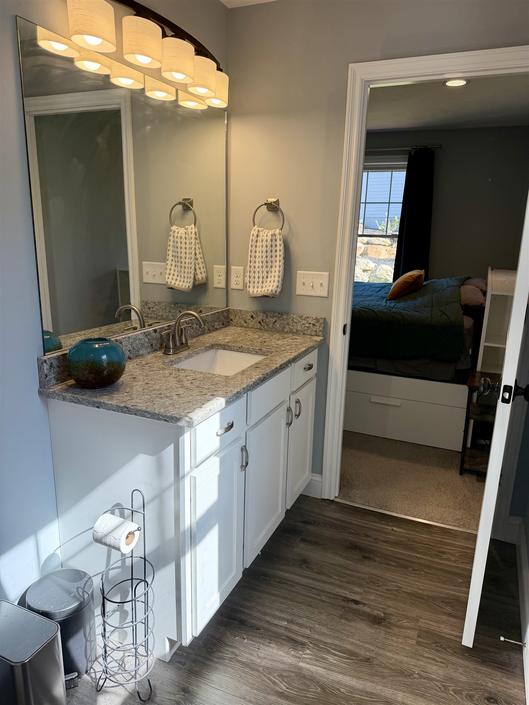 Primary 3/4 Bath