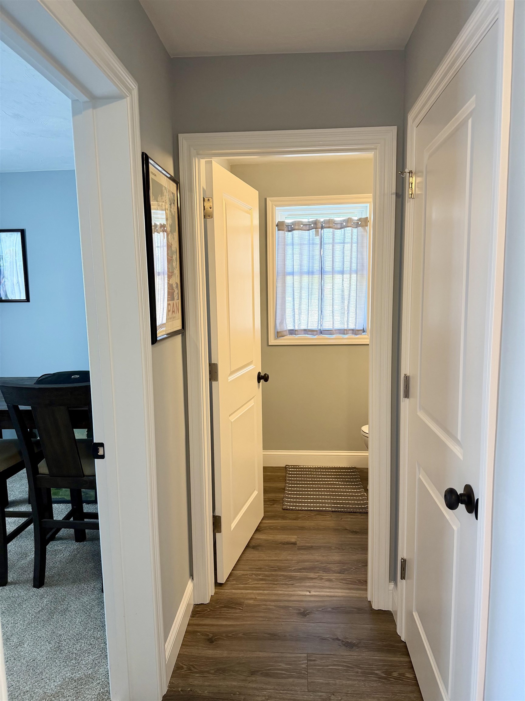 Looking to First Floor 1/2 bath from front entry.
