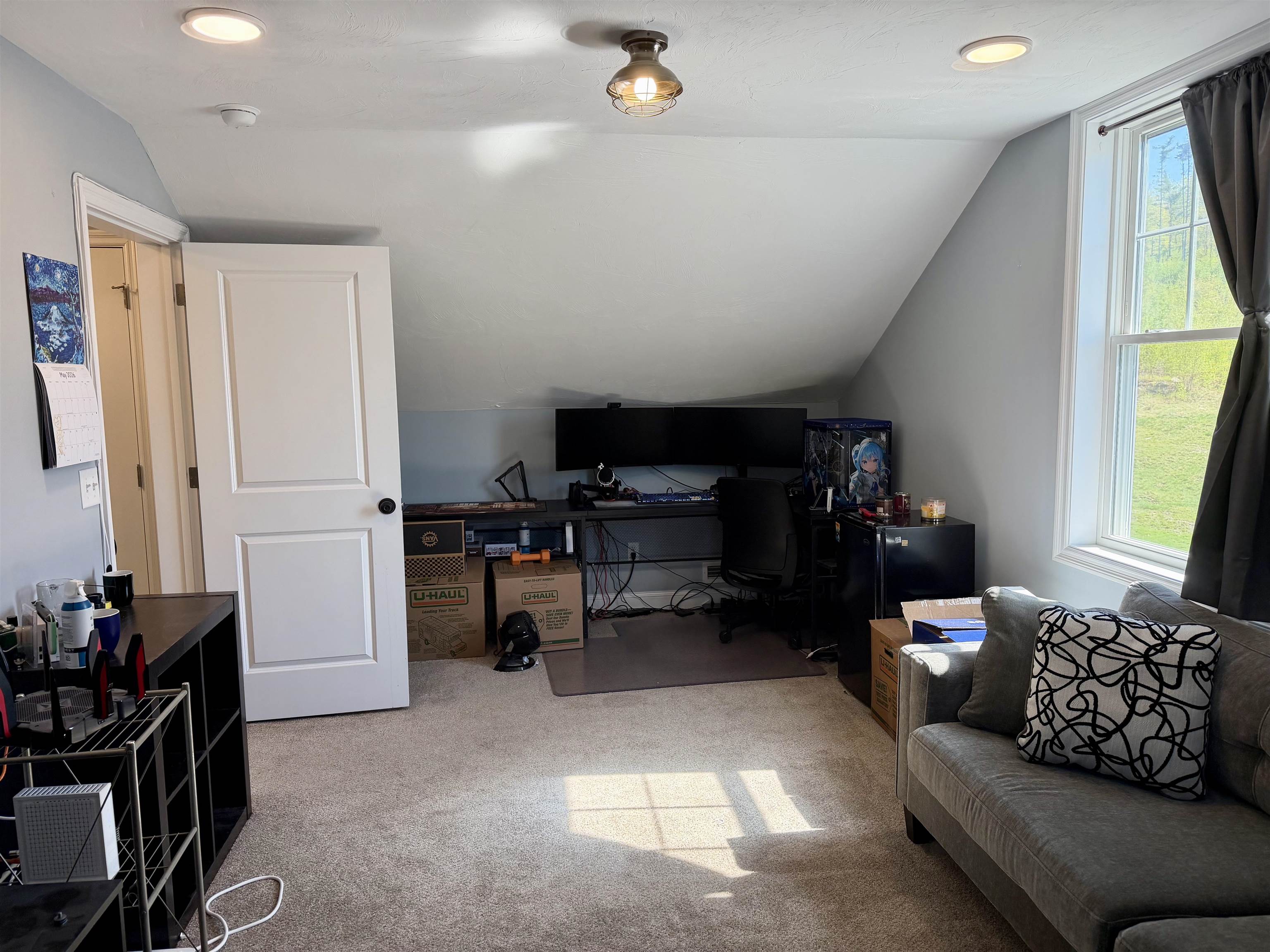 Front to Back Bonus rm #2 being used as office.