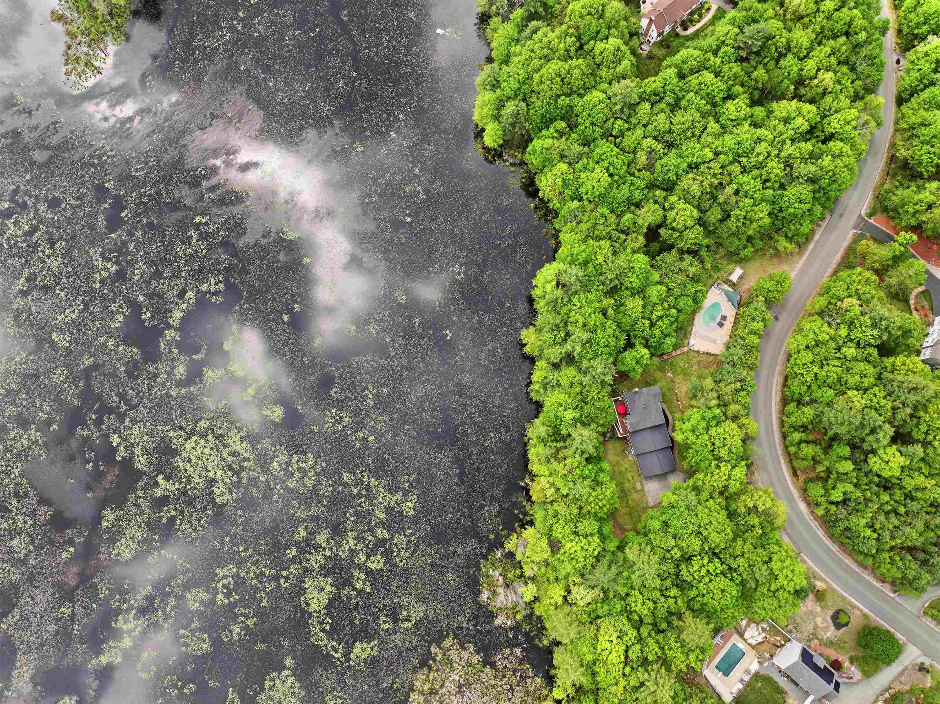 10 Ellison Dr, Bedford, NH 03110