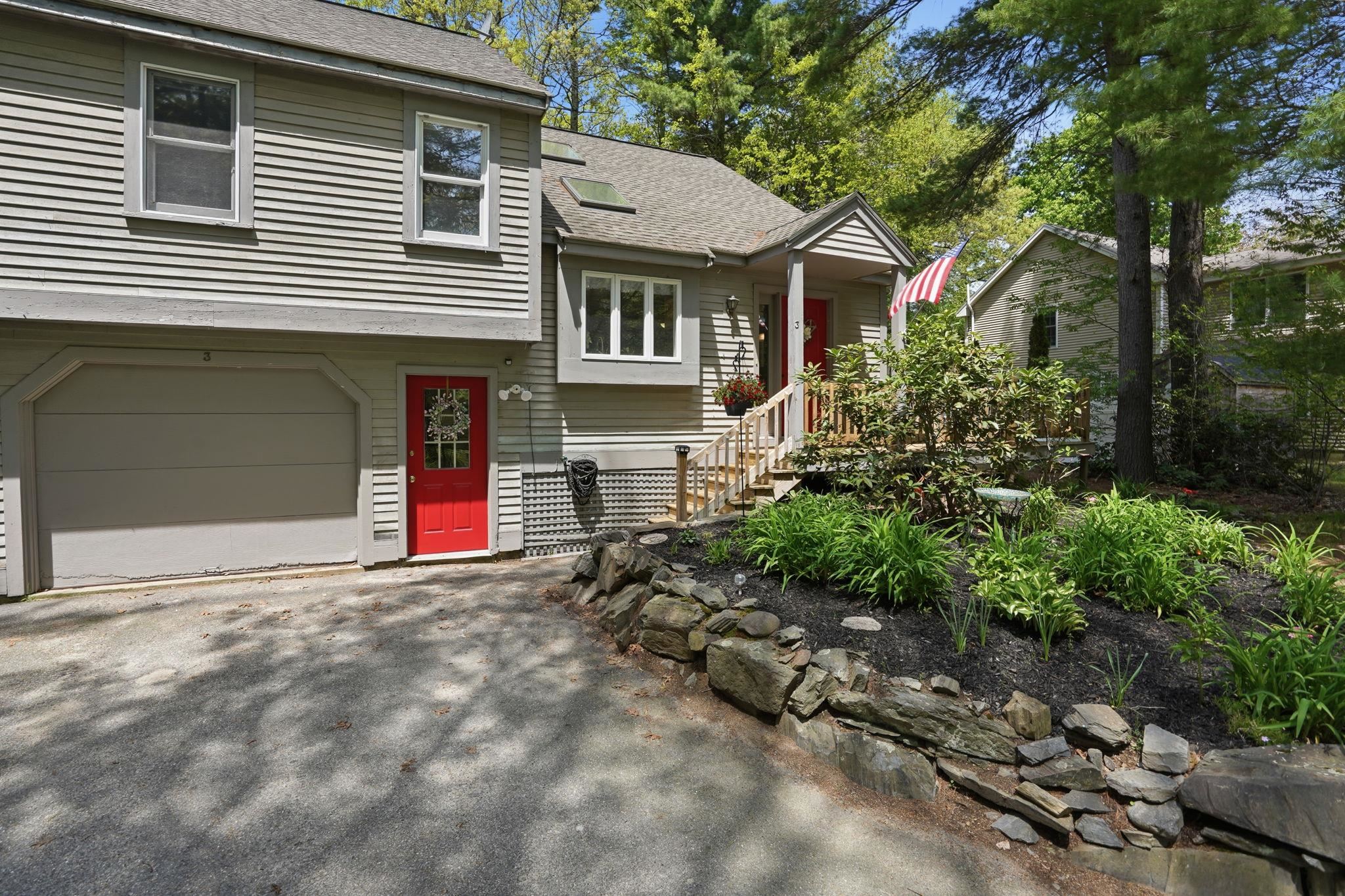 3 Purington Ln, Hampton, NH 03842
