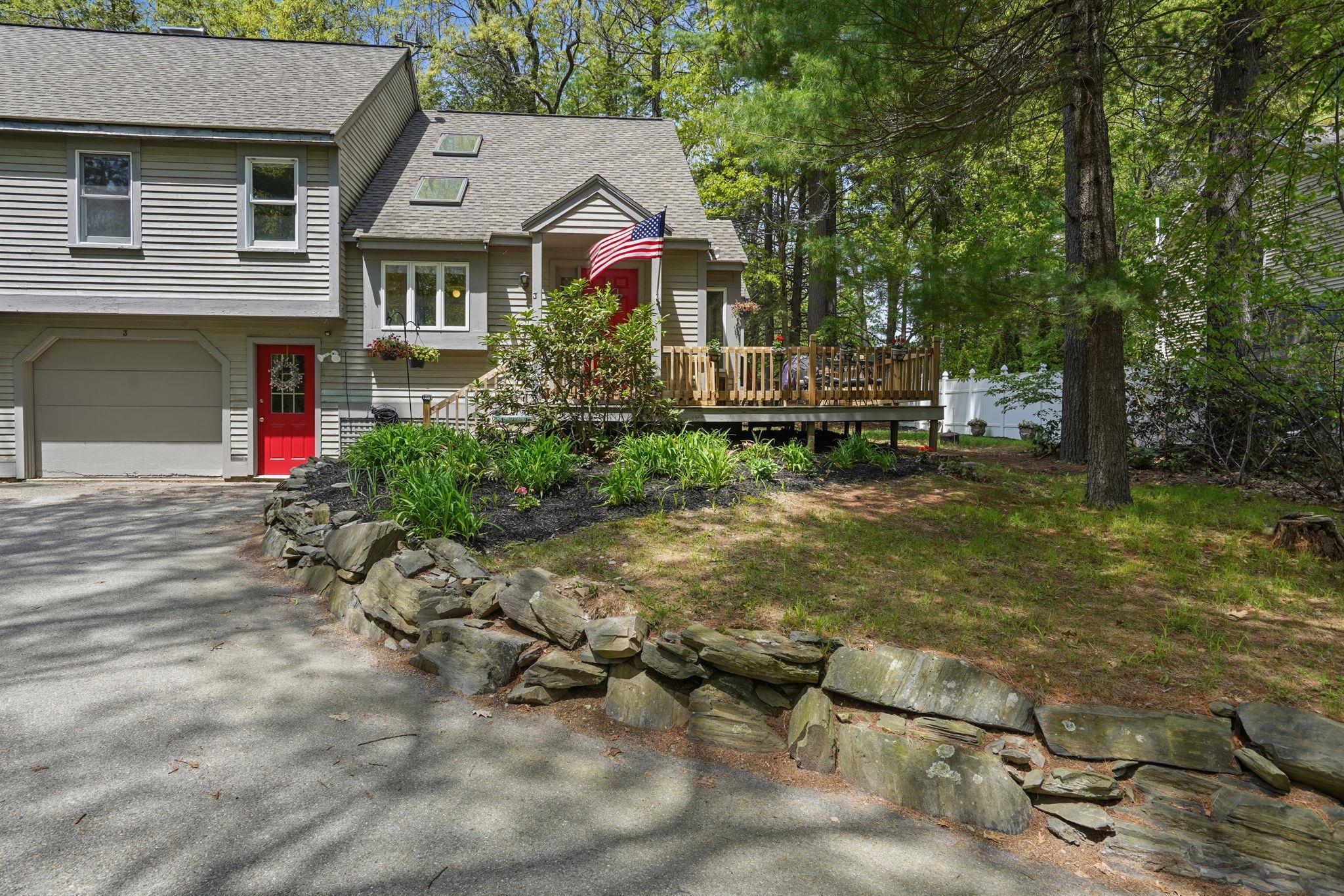 3 Purington Ln, Hampton, NH 03842