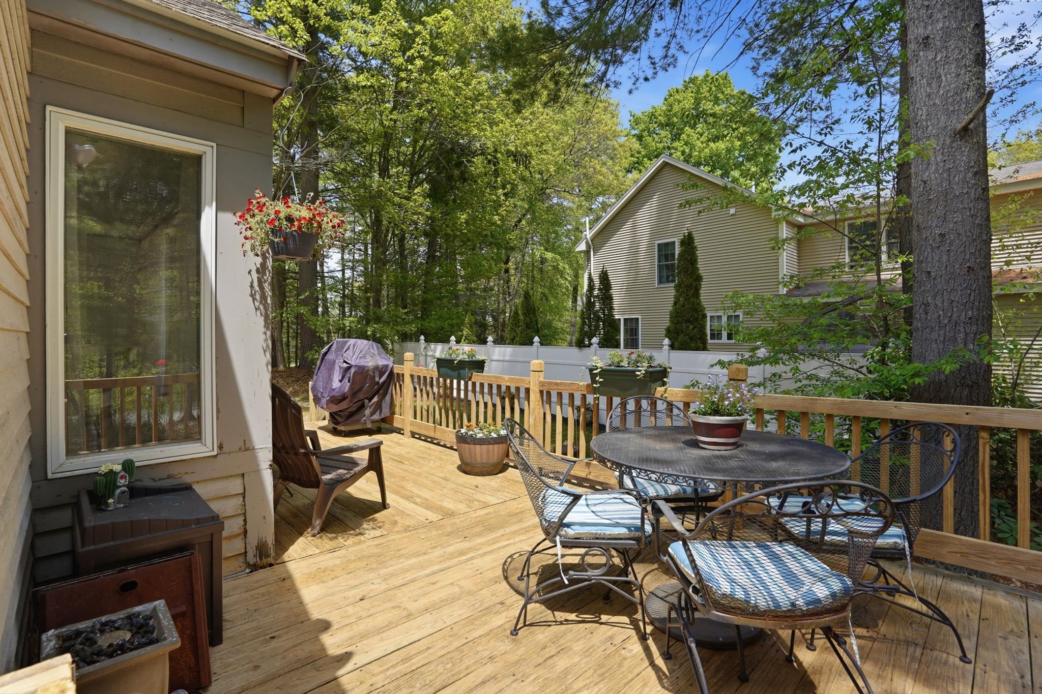 3 Purington Ln, Hampton, NH 03842