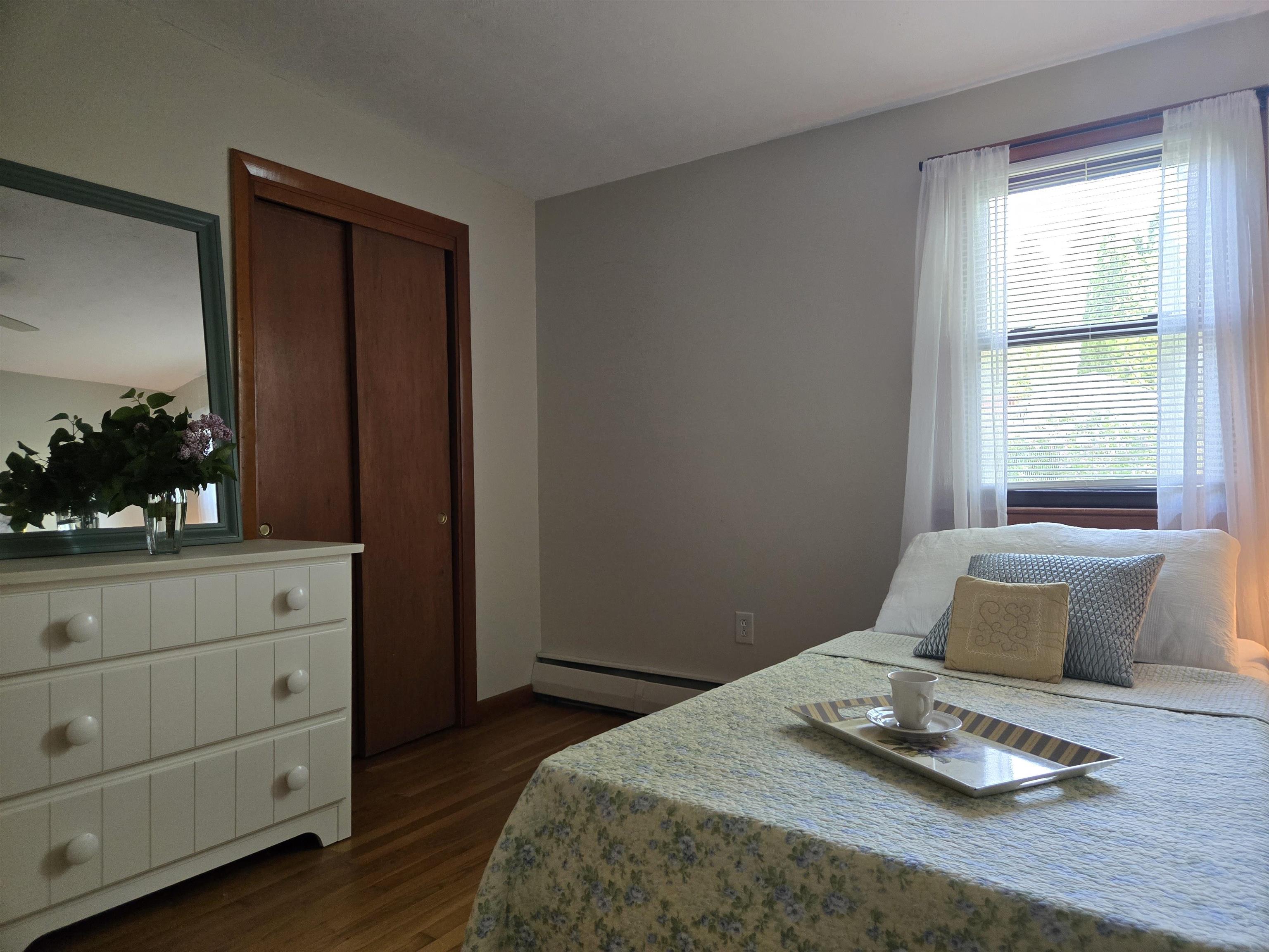 776 Bridge St, Manchester, NH 03104-5449