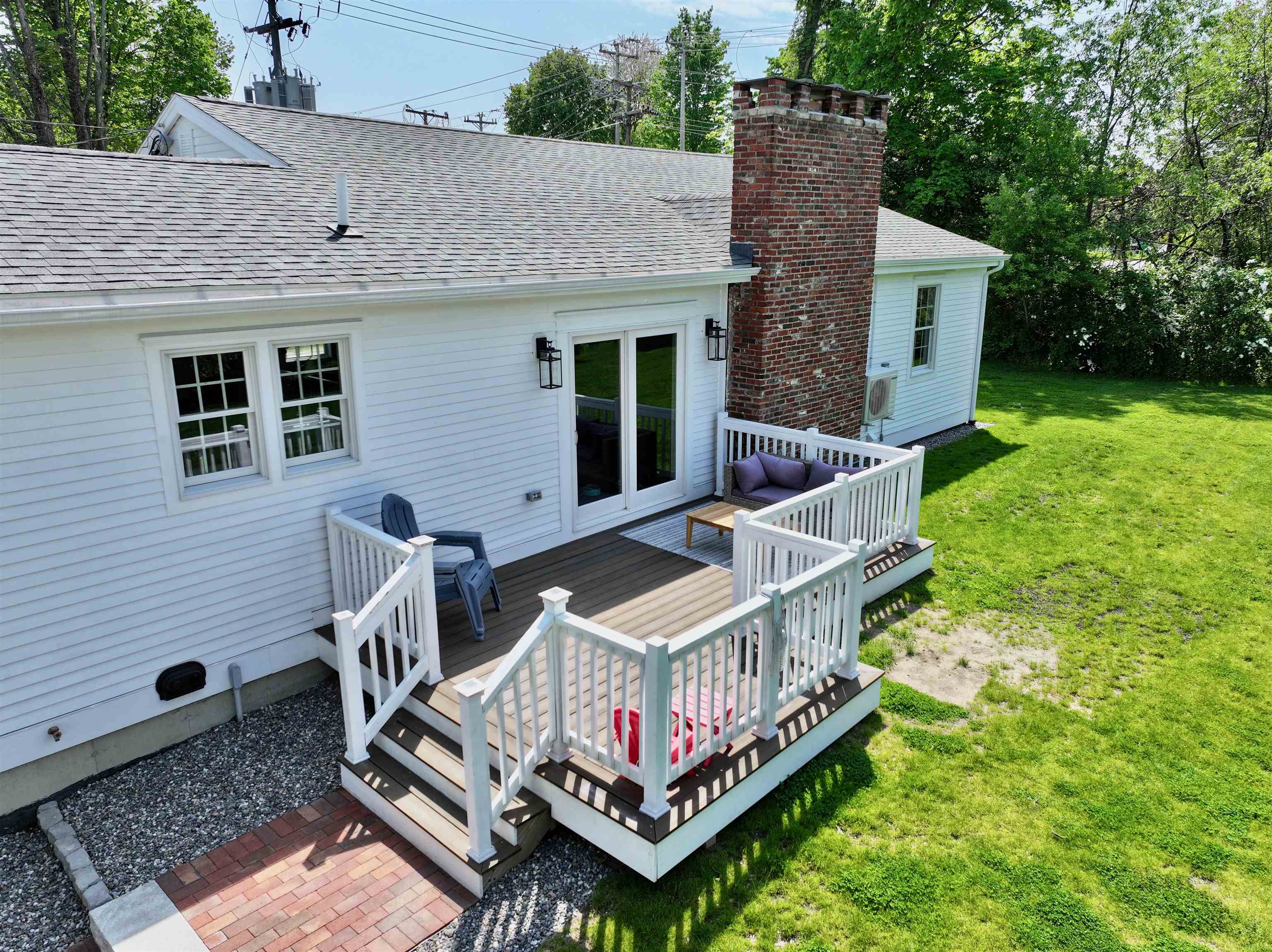 16 Silver Lake Rd, Hollis, NH 03049