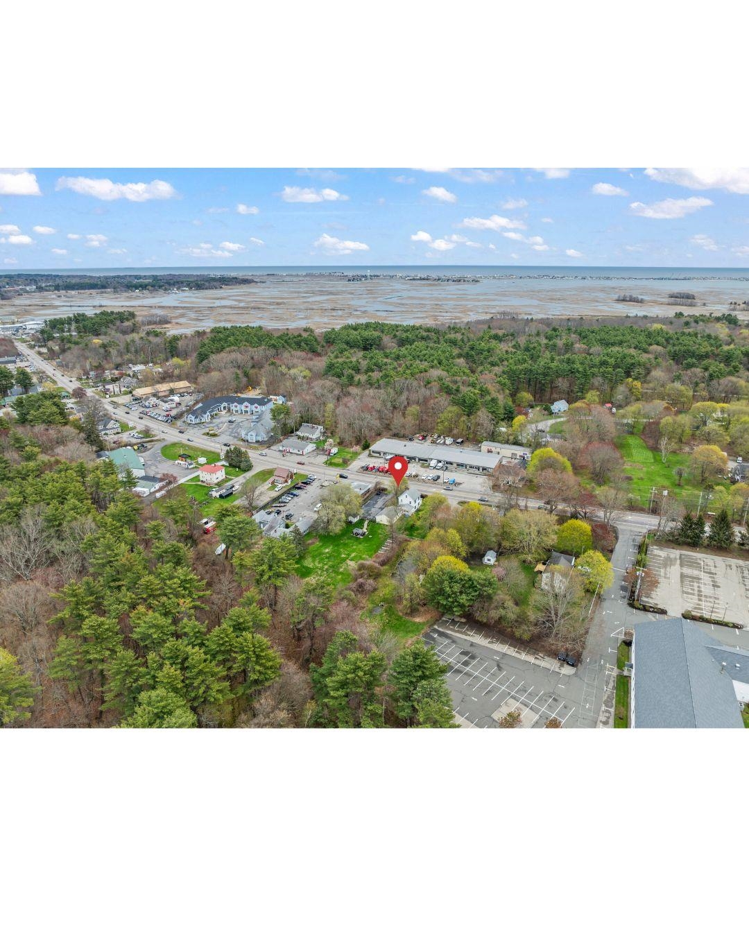 96 Lafayette Rd, Hampton Falls, NH 03844