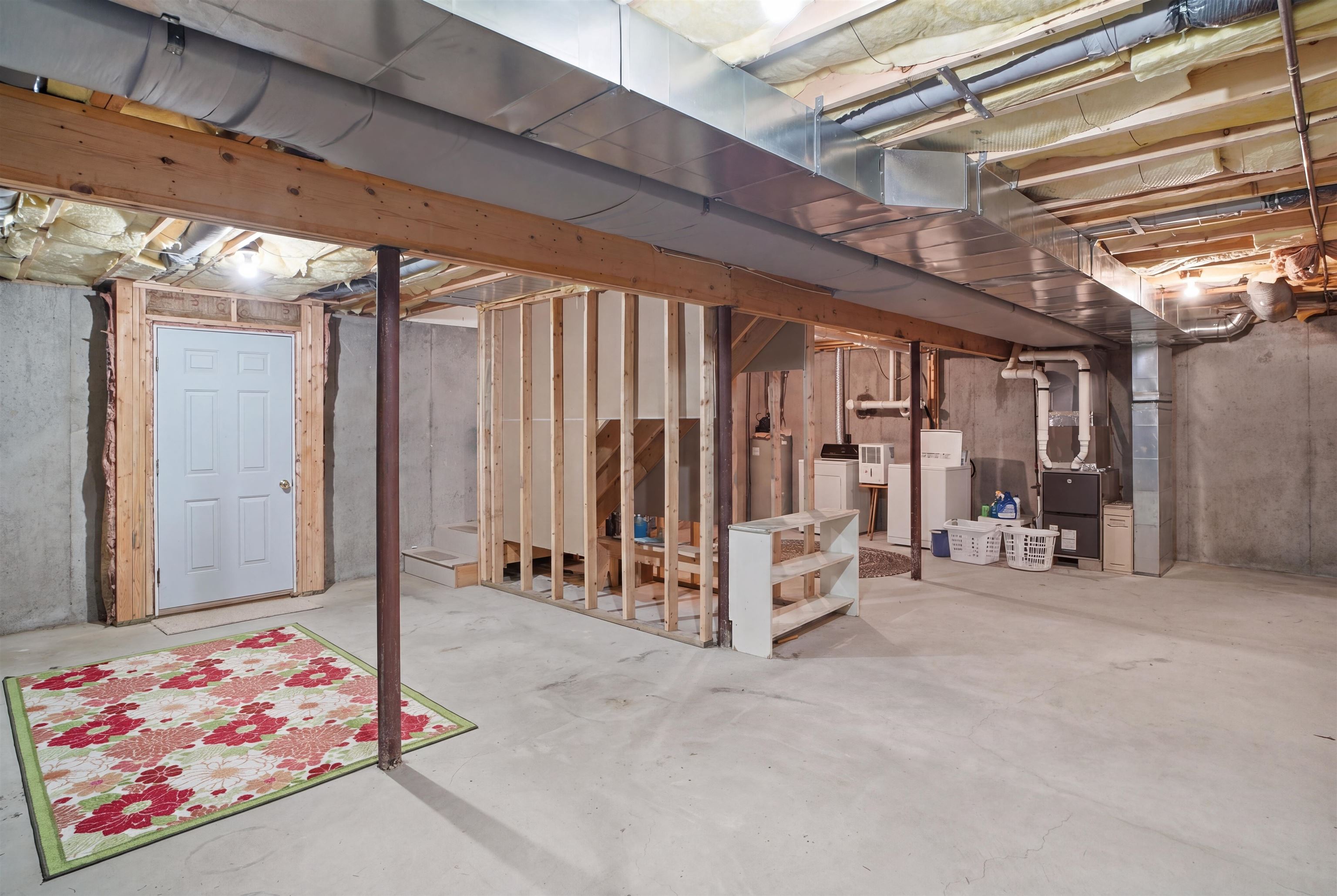 73 Saint Moritz St, Moultonborough, NH 03254