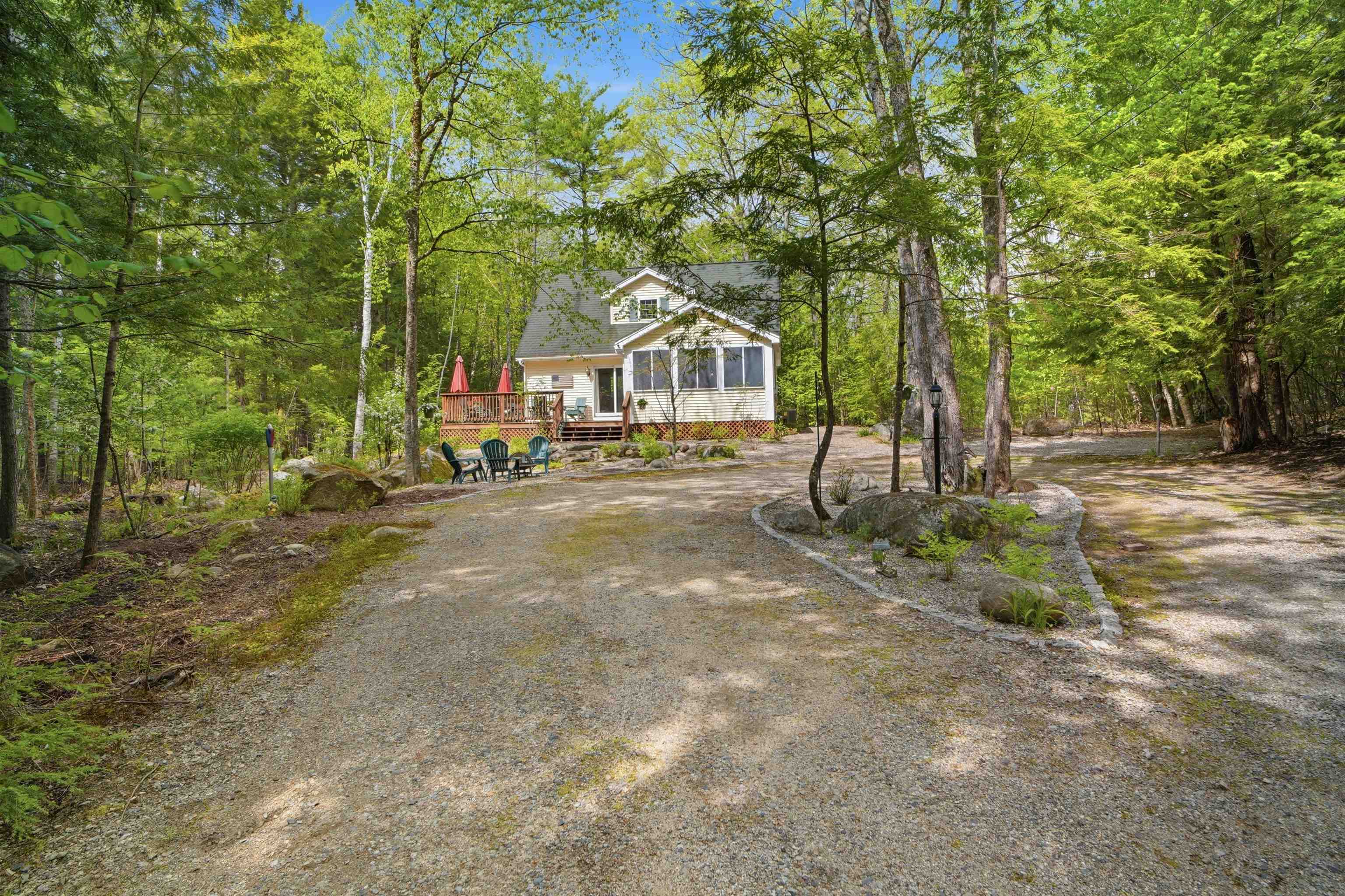 73 Saint Moritz St, Moultonborough, NH 03254