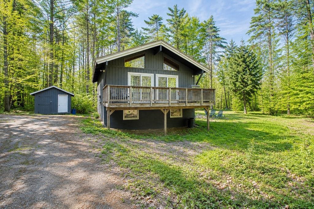 41 Tabor Cir, Albany, NH 03838