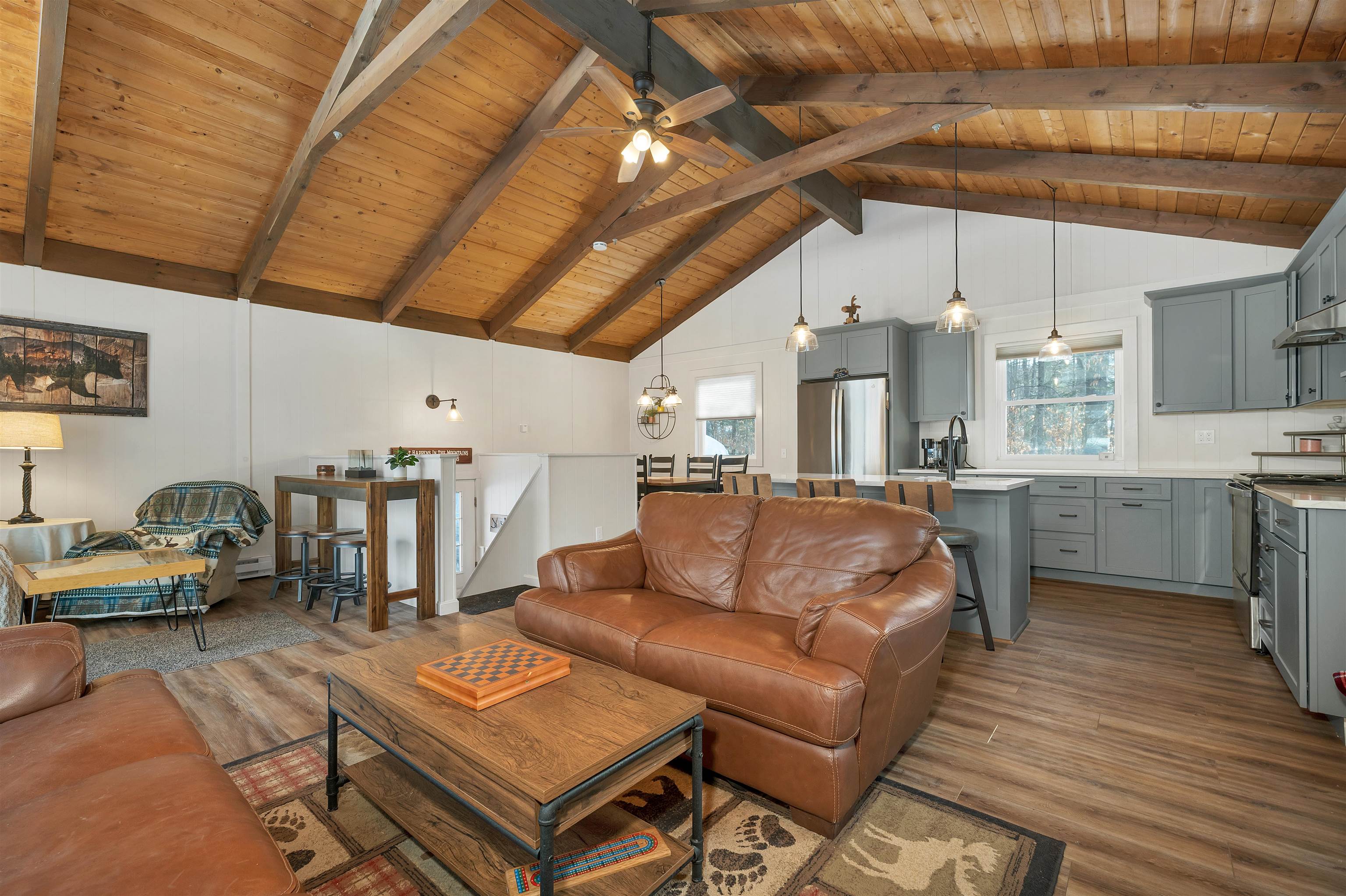 41 Tabor Cir, Albany, NH 03838
