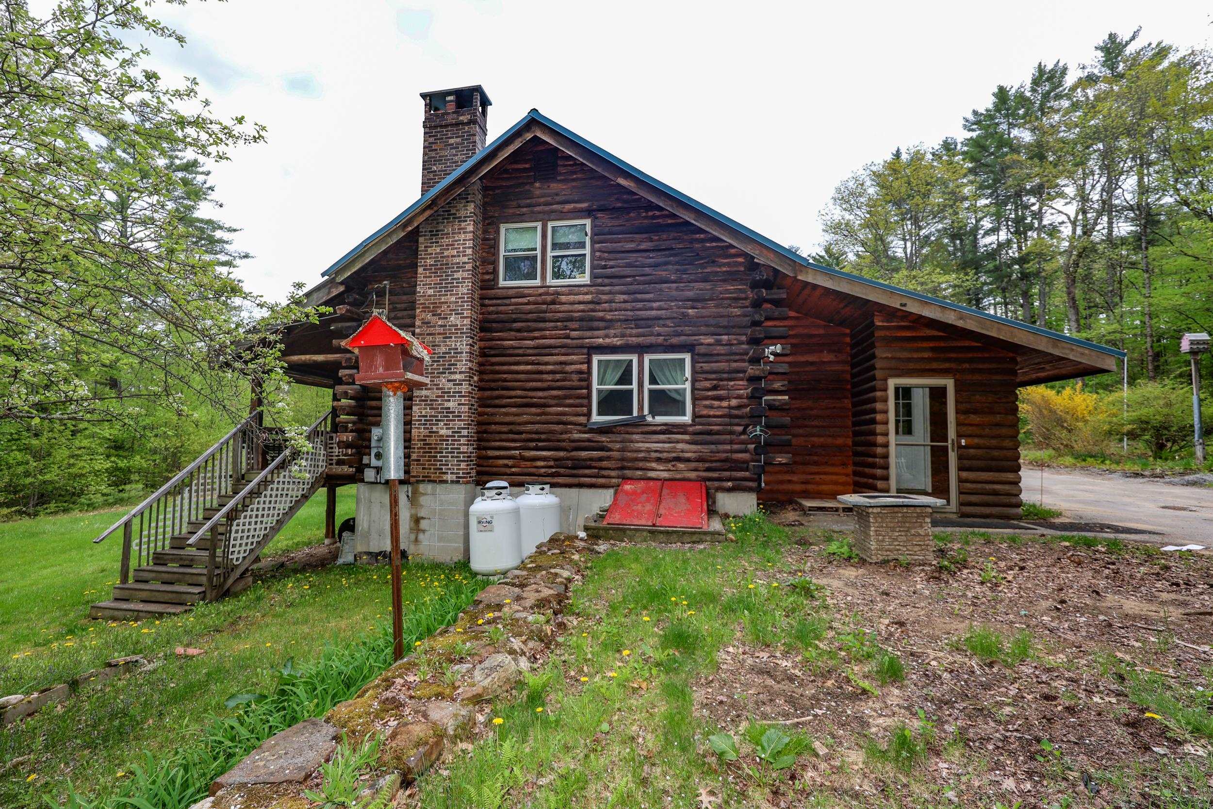 471 Salisbury Rd, Franklin, NH 03235
