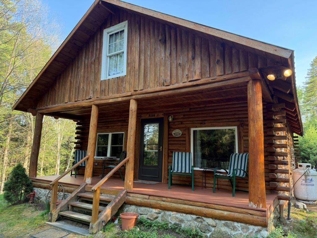 Front Porch Covered Entry 25303680