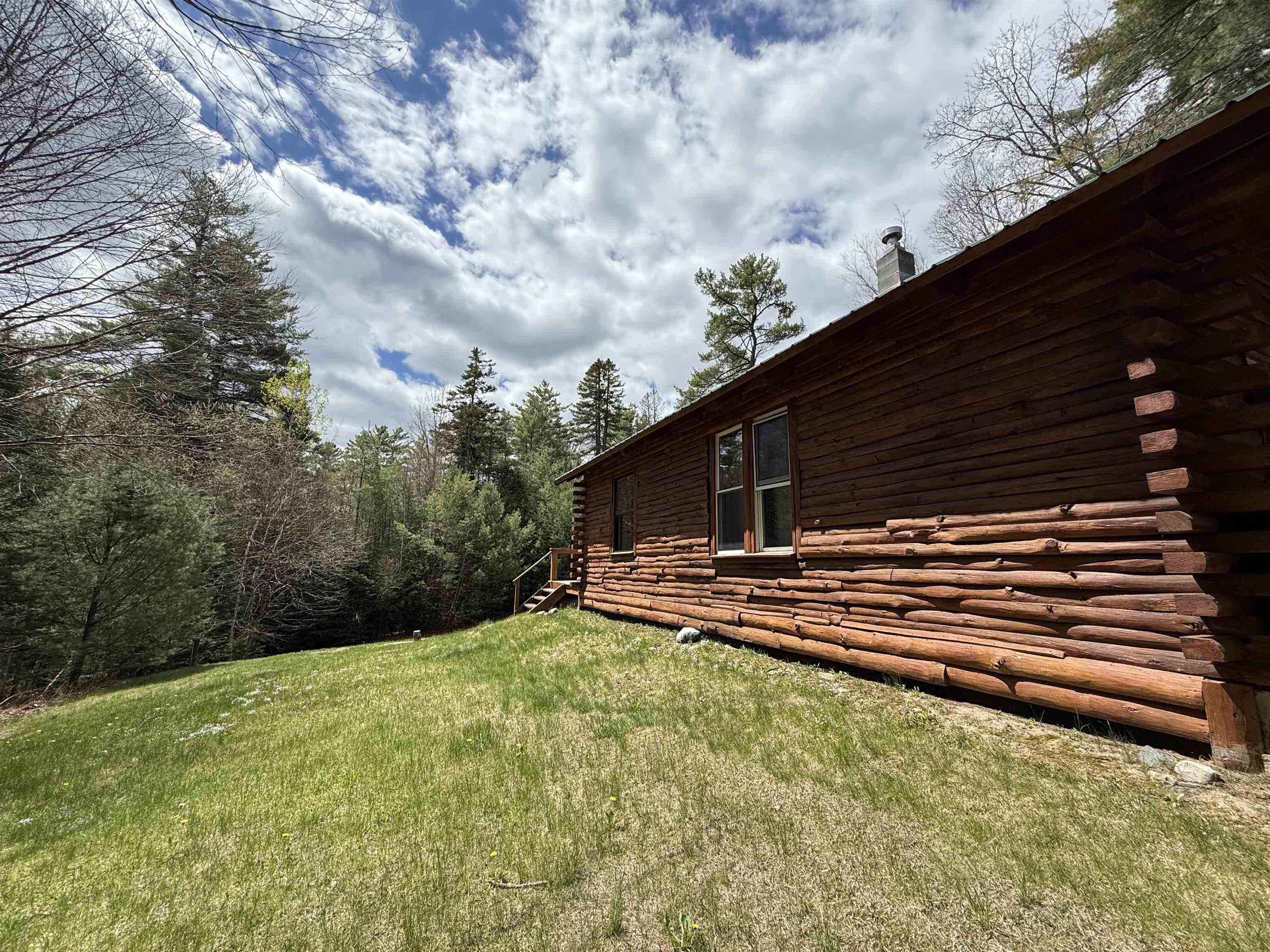 37 Maple Rd, Canaan, NH 03741
