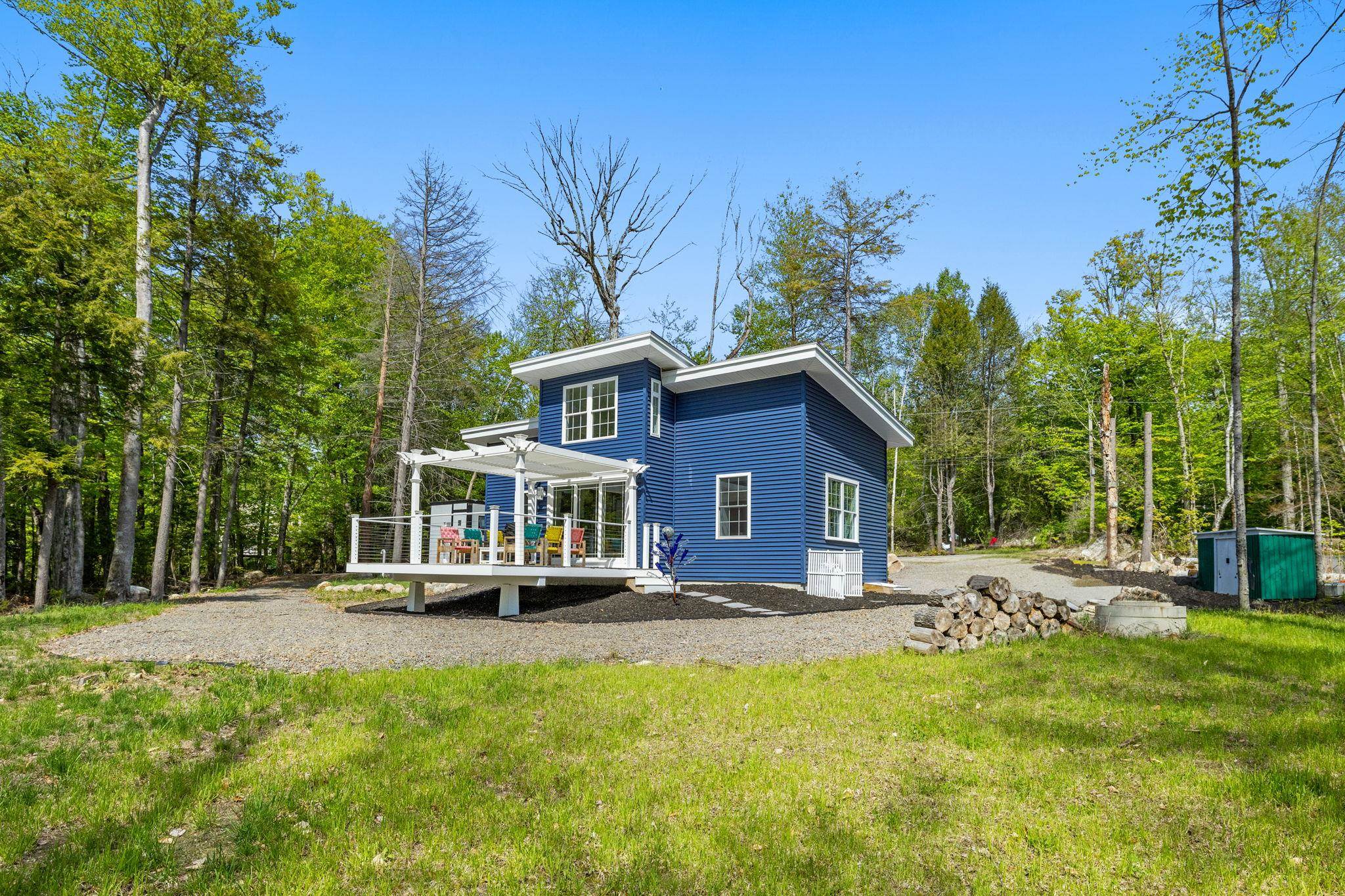 241 Shore Dr, Bristol, NH 03222