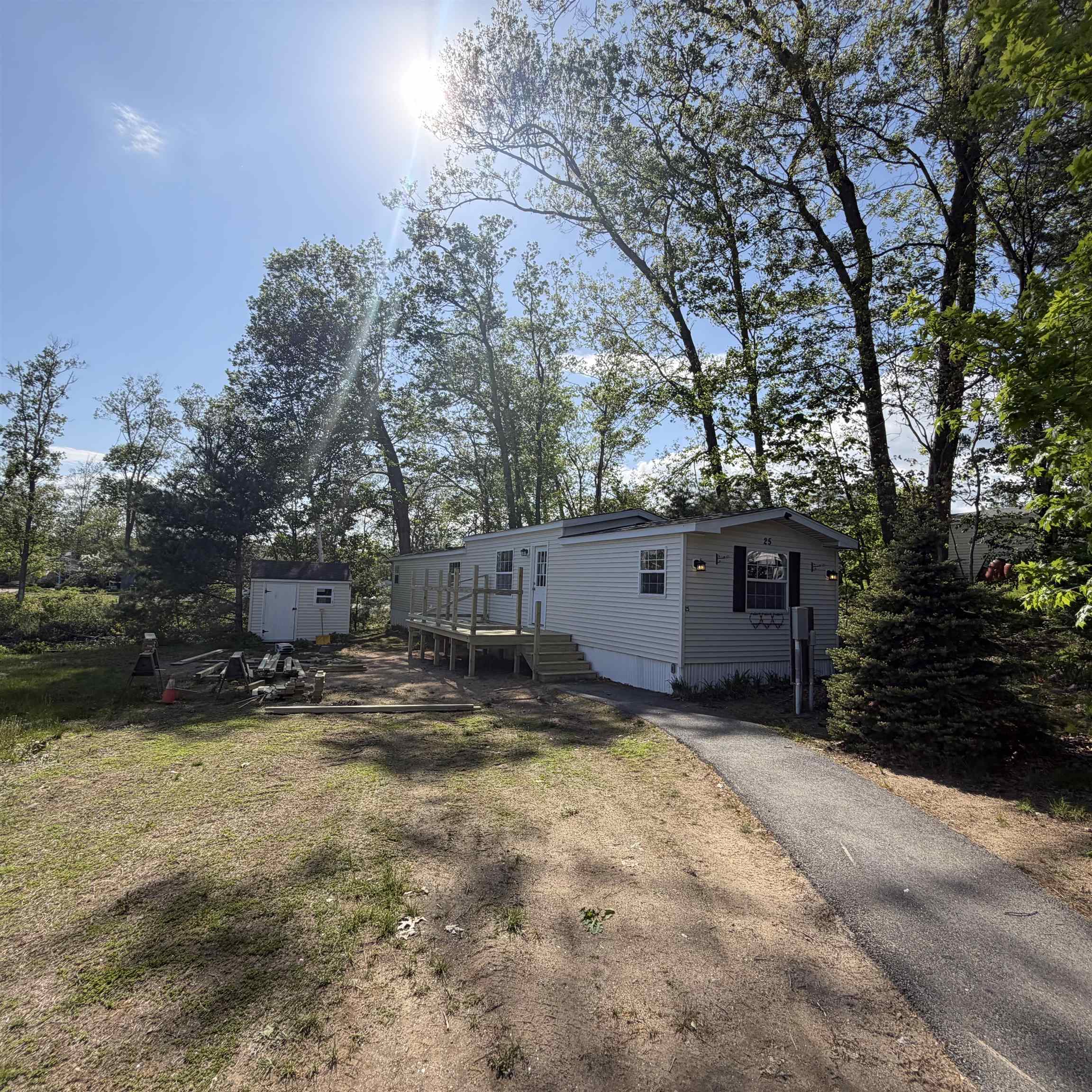25 Riverview Dr, Rochester, NH 03867