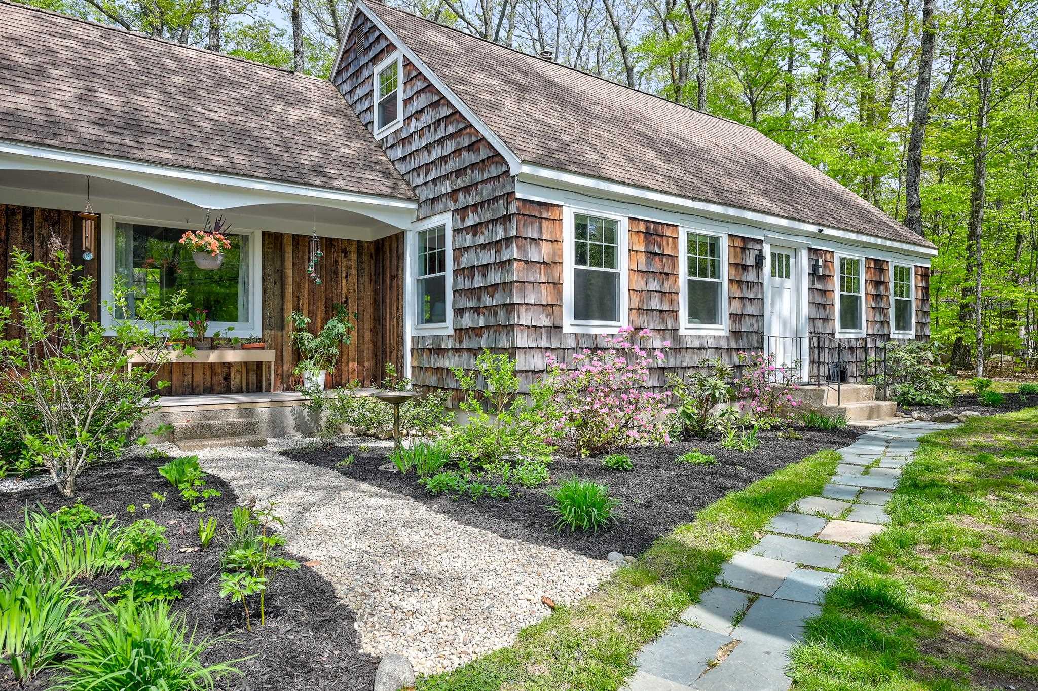 113 Randall Farm Rd, Conway, NH 03860