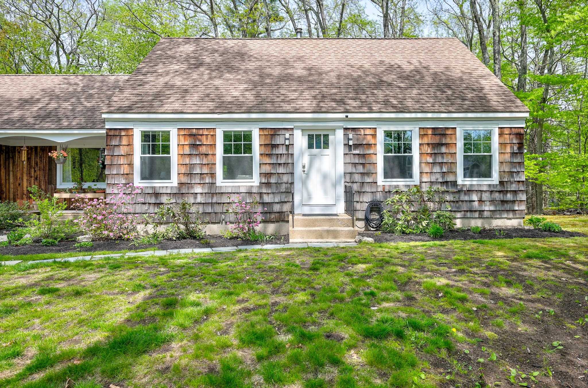 113 Randall Farm Rd, Conway, NH 03860
