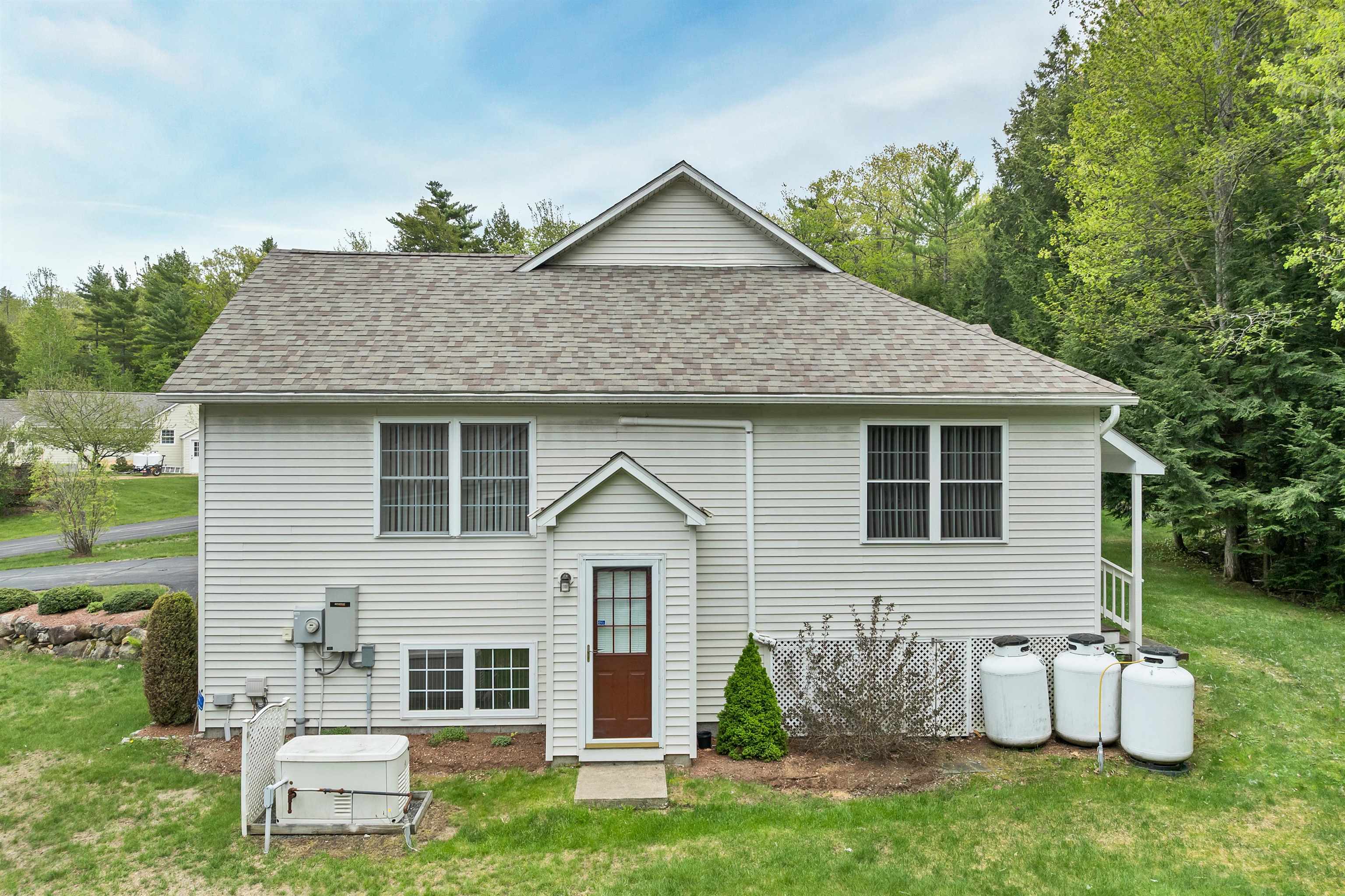 28 Autumn Ln, Gilford, NH 03249