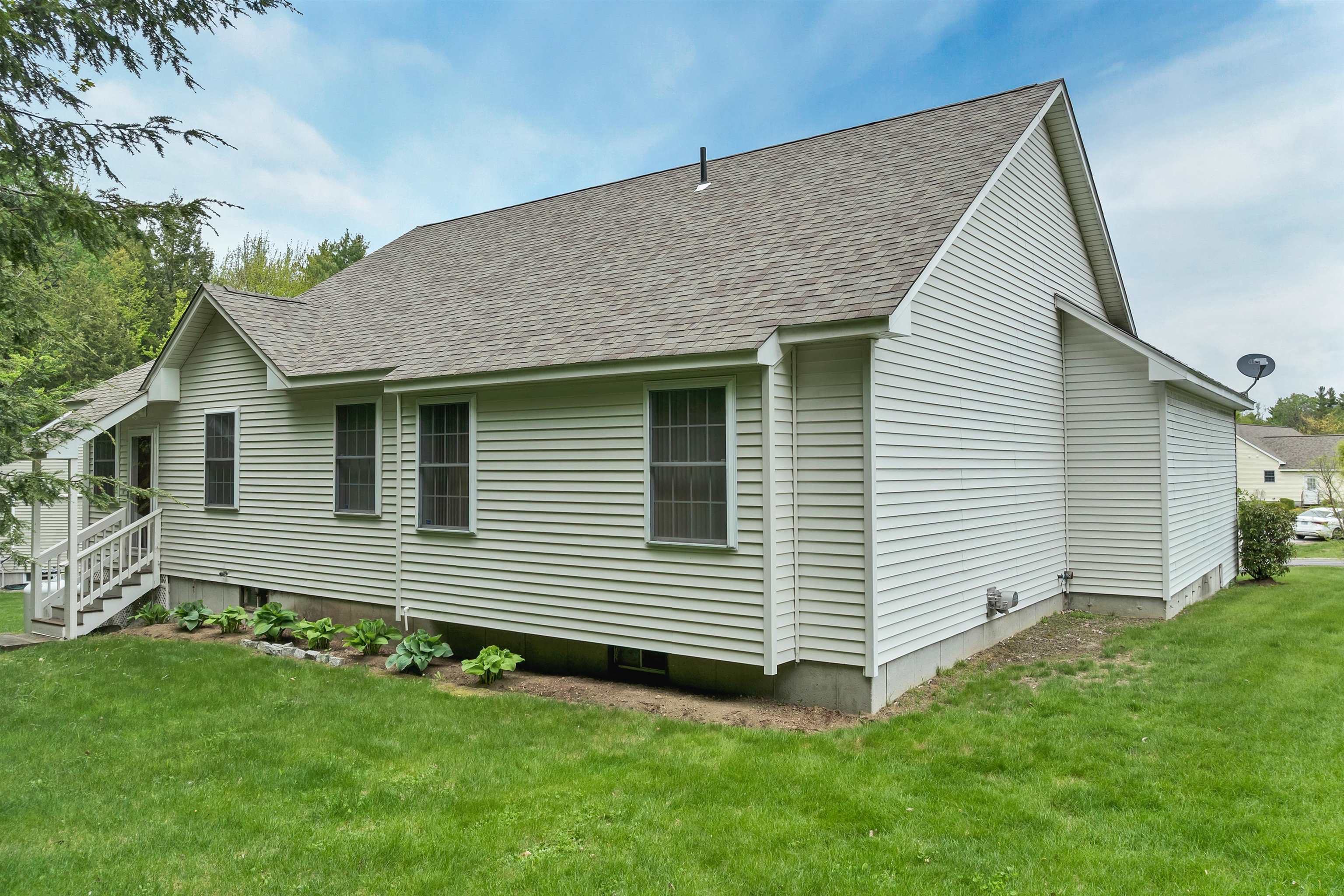 29 Autumn Ln, Gilford, NH 03249