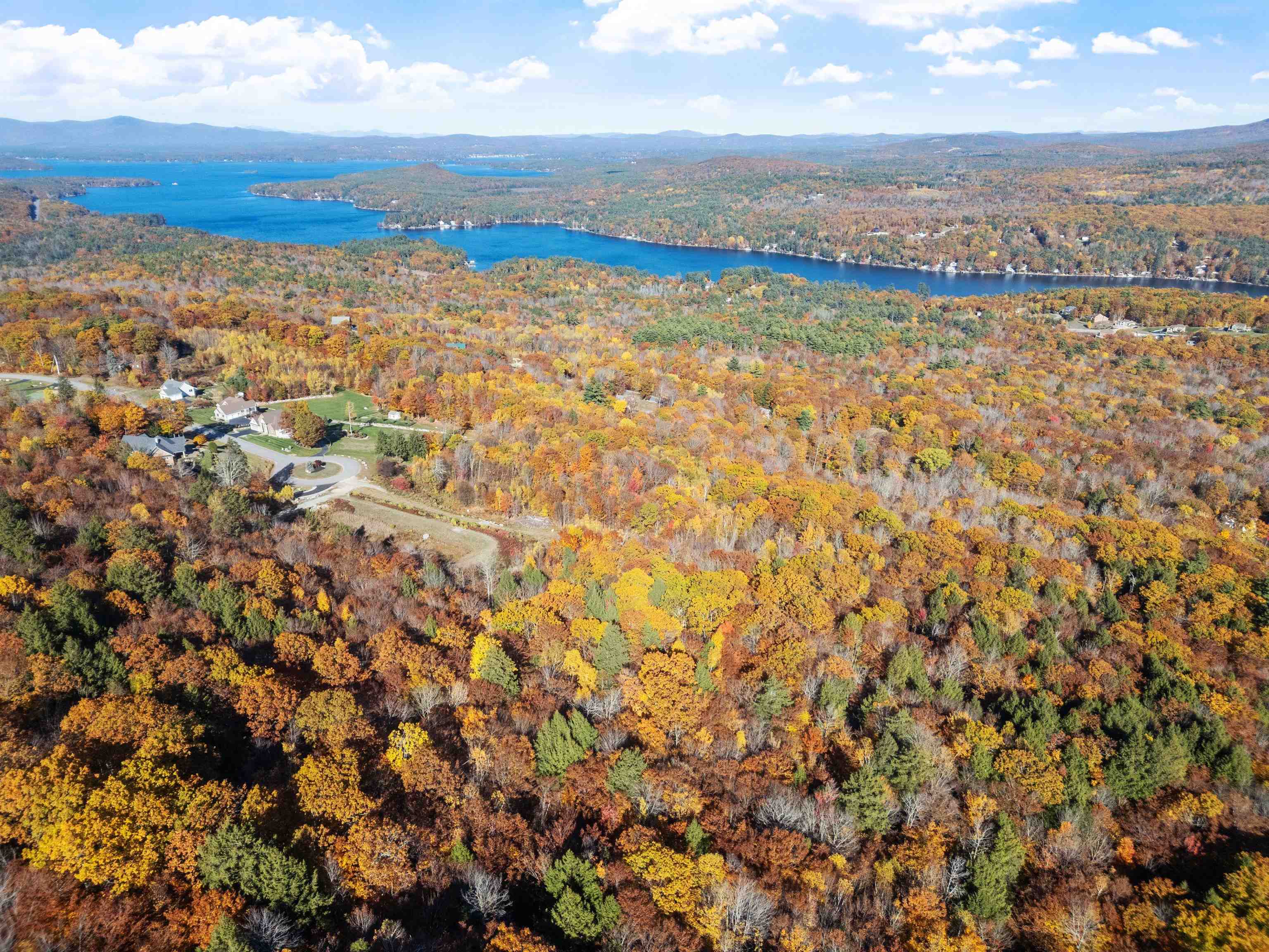 1113A0 High Point Dr, Alton, NH 03810