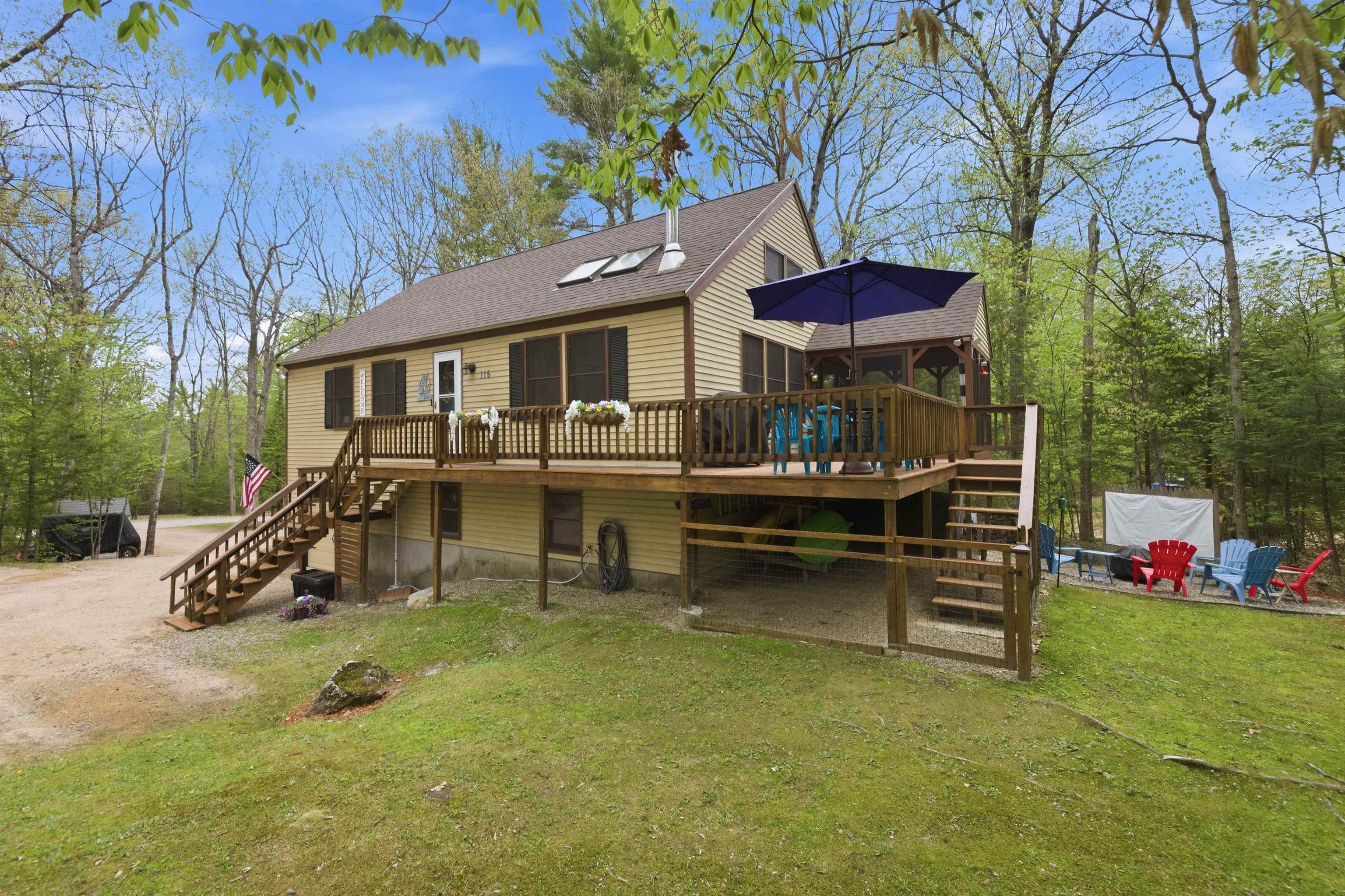 115 Wintersport St, Moultonborough, NH 03254