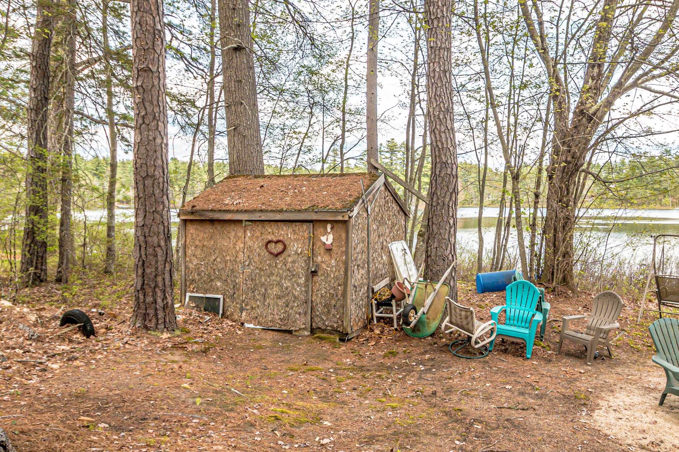 34 Old Sandy Pond Rd, Wakefield, NH 03830