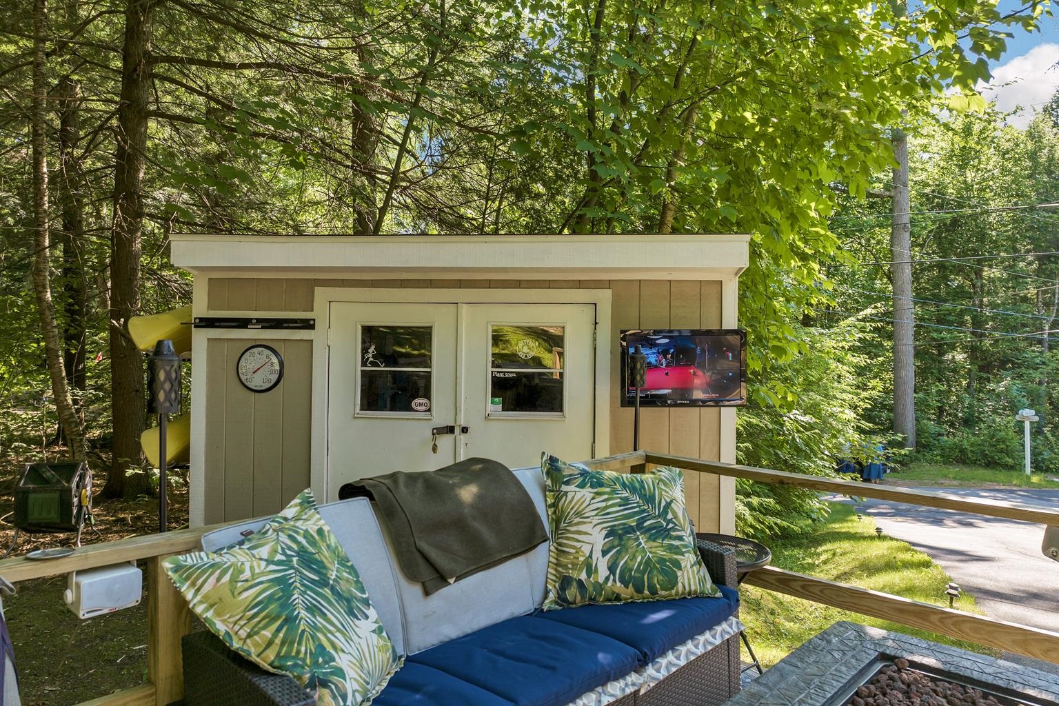 13 Aspen Dr, Tuftonboro, NH 03816