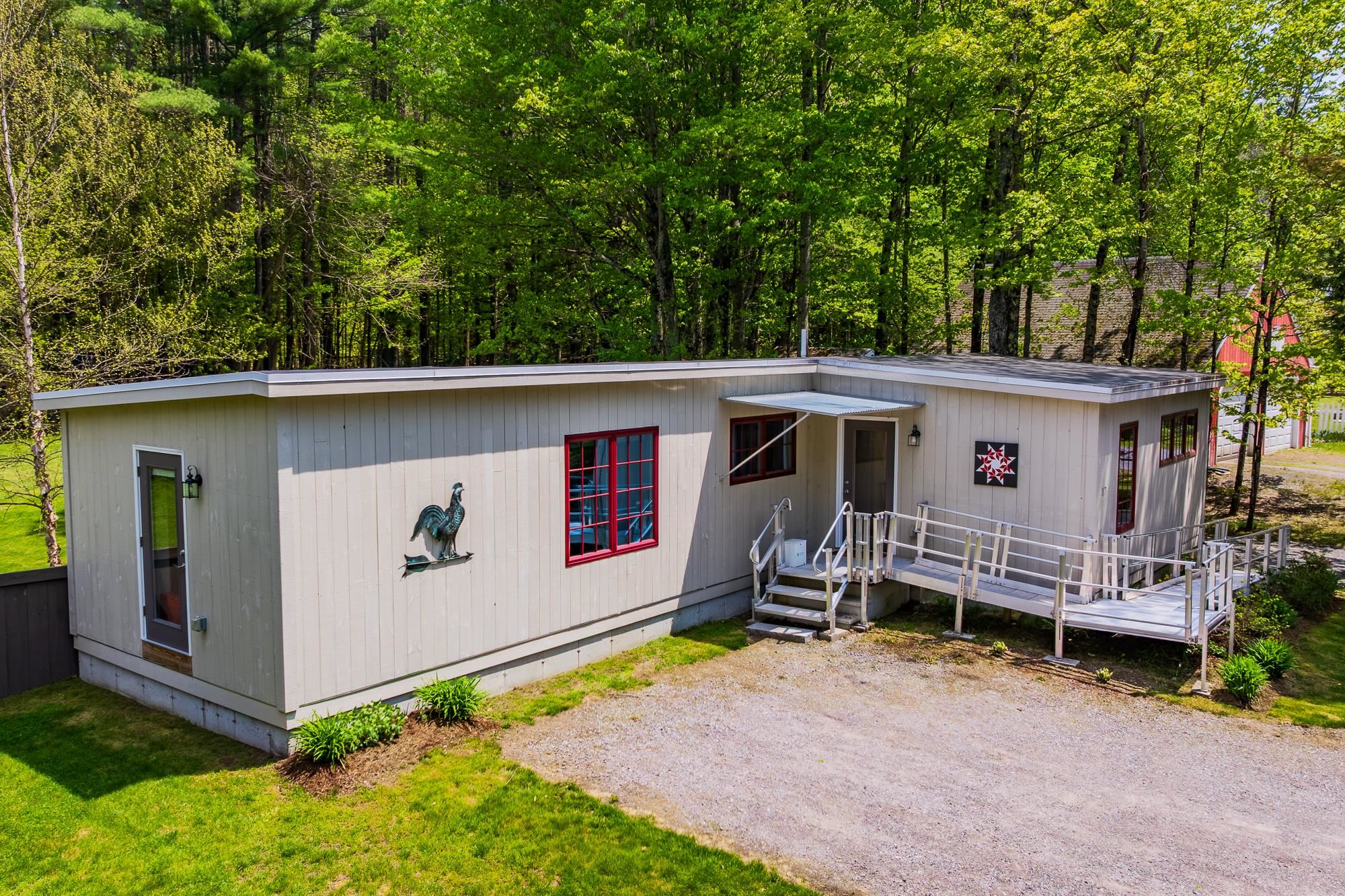 15 Market St, Lyme, NH 03768