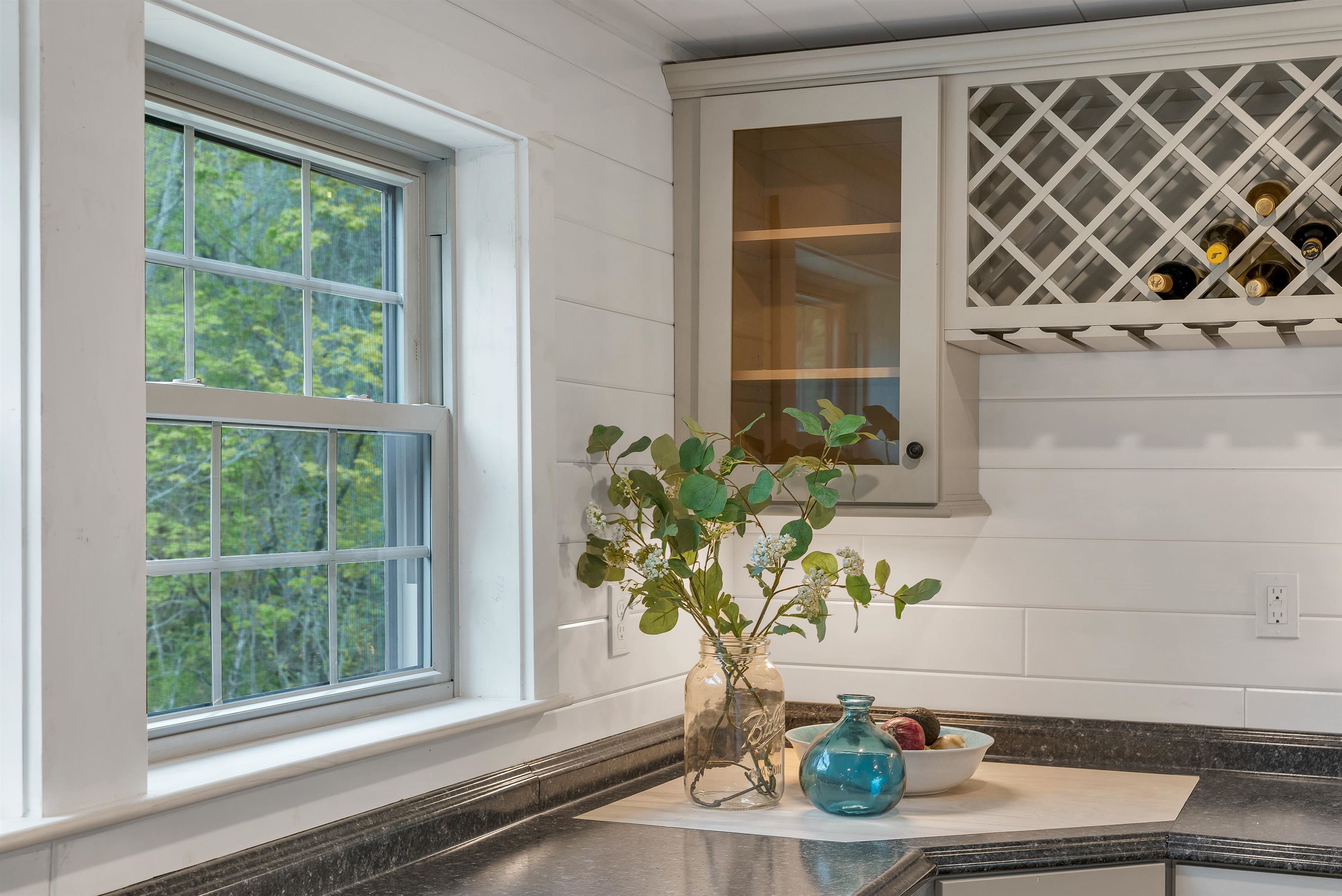 52 Lyford Rd, Brookfield, NH 03872
