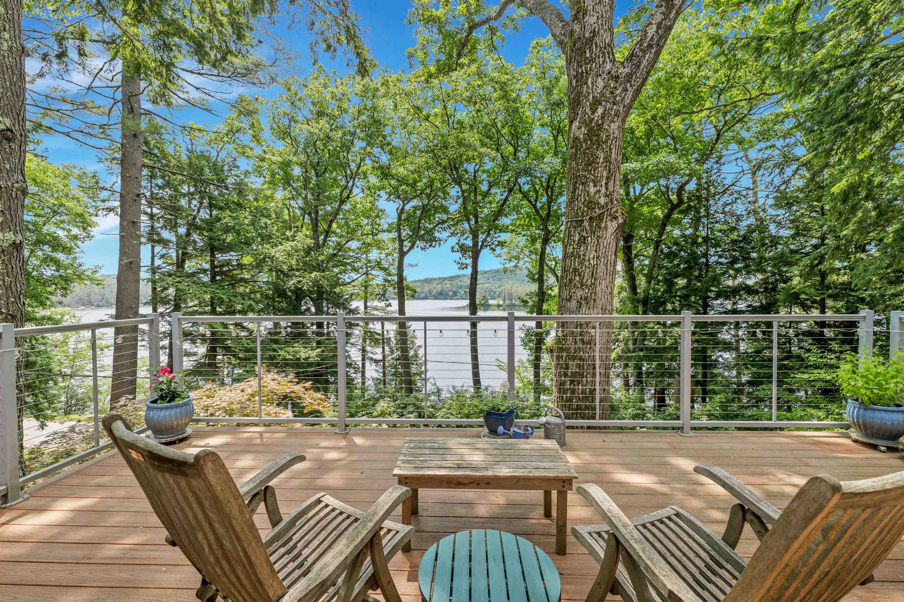 72 Keyser St, Sutton, NH 03260