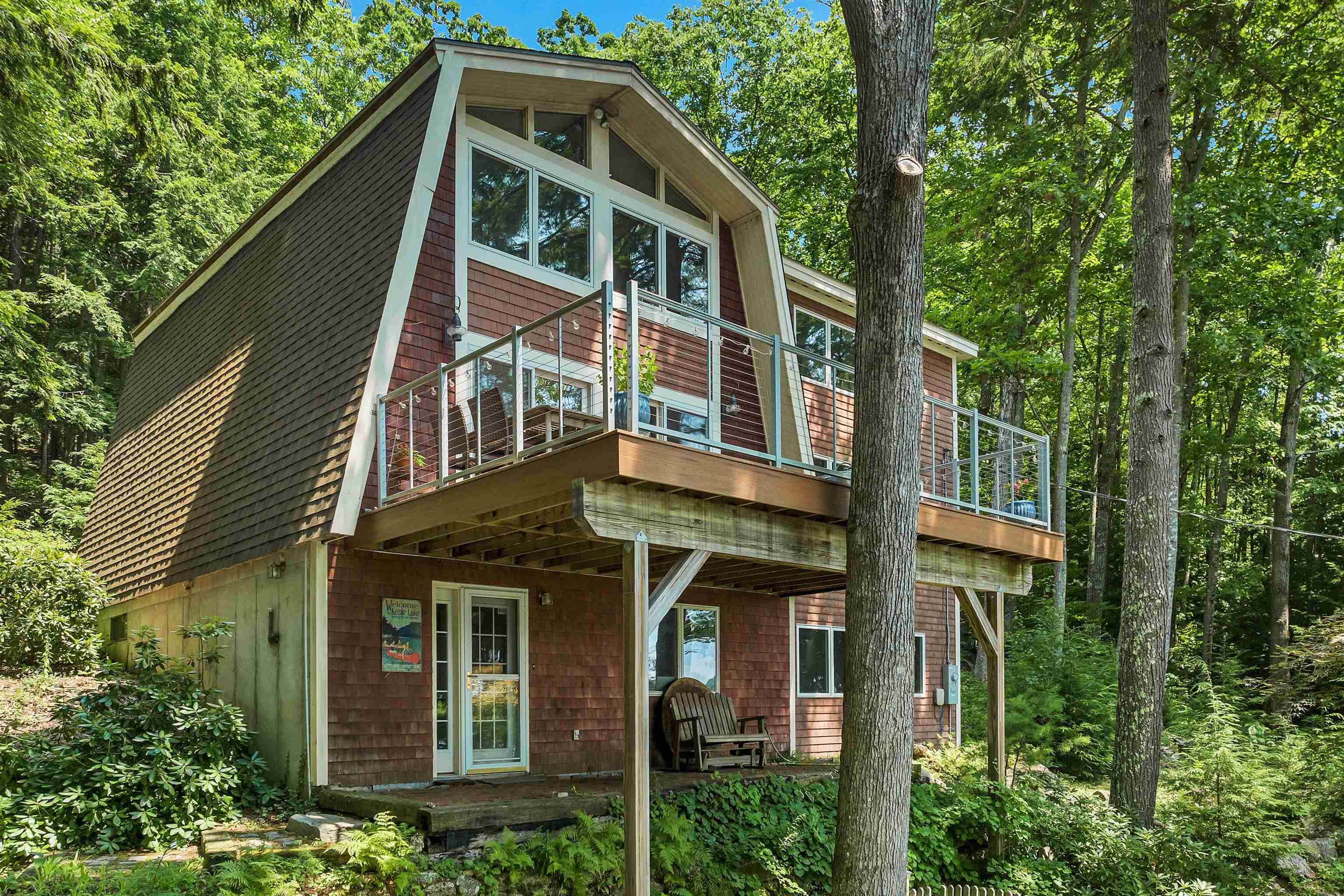 72 Keyser St, Sutton, NH 03260